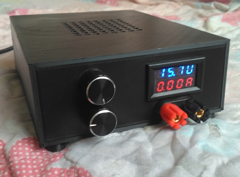 Güç kaynağının değiştirilmesi (Plastik Aparattır!!!)