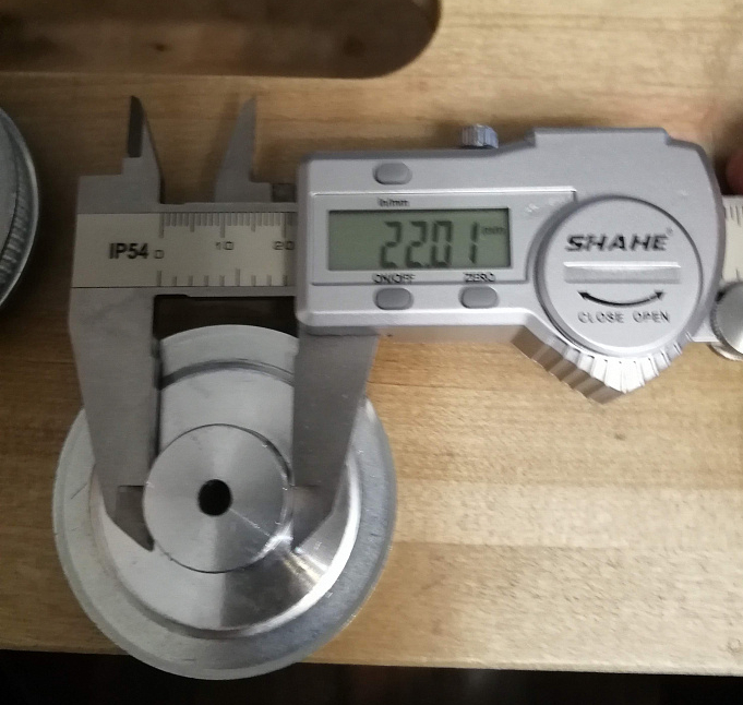 Продаю шкивы (шпули) POWGE GT2 80T посад. отв. 5 мм Продаю шкивы (шпули) POWGE GT2 80T посад. отв. 5 мм