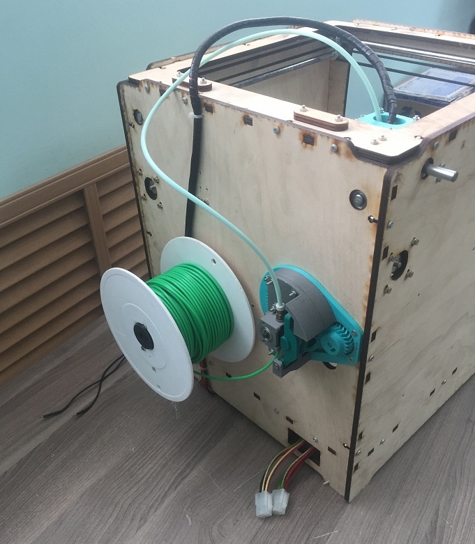 3D Принтер. Клон Ultimaker фанерный корпус.