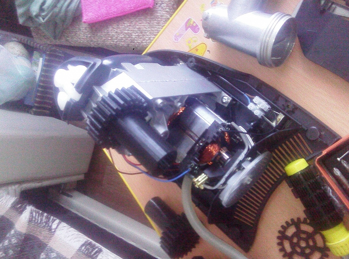 Kıyma makinesi dişlisi BRAUN POWER PLUS (Plastik Aparattır!!!)