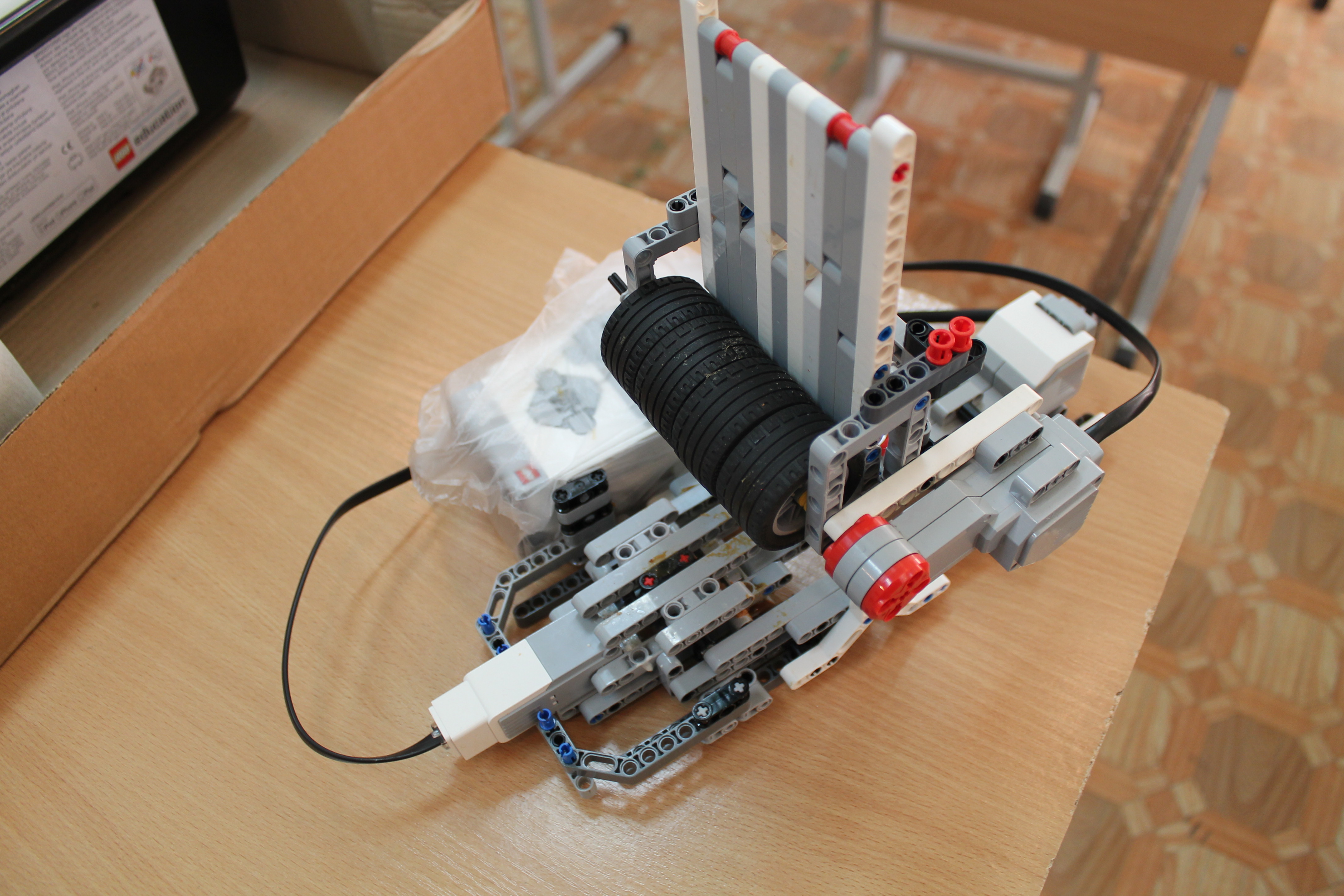 Новогодний принтер. Принтер LEGO ev3. Принтер LEGO Mindstorms ev3. LEGO Mindstorms 3d принтер. 3д принтер ev3 зуб.