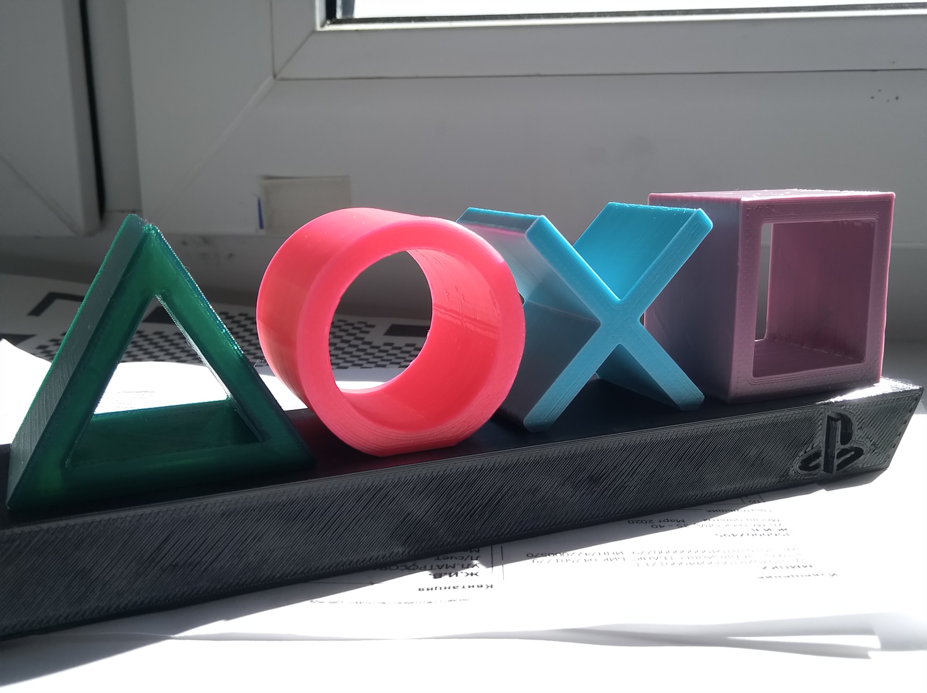 Sony playstation heykelciği (Plastik Aparattır!!!)