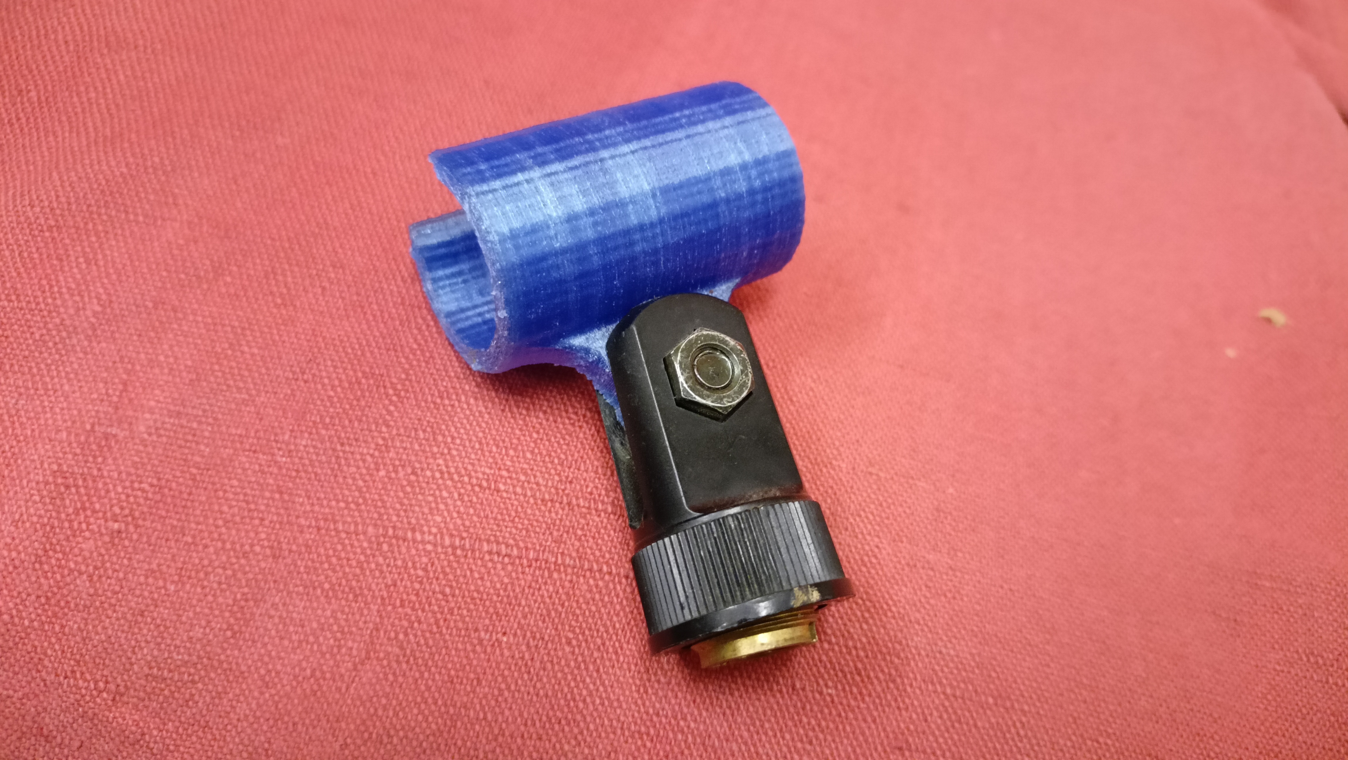 Shure Prologue 16L-LC Mikrofon Tutma (Plastik Aparattır!!!)