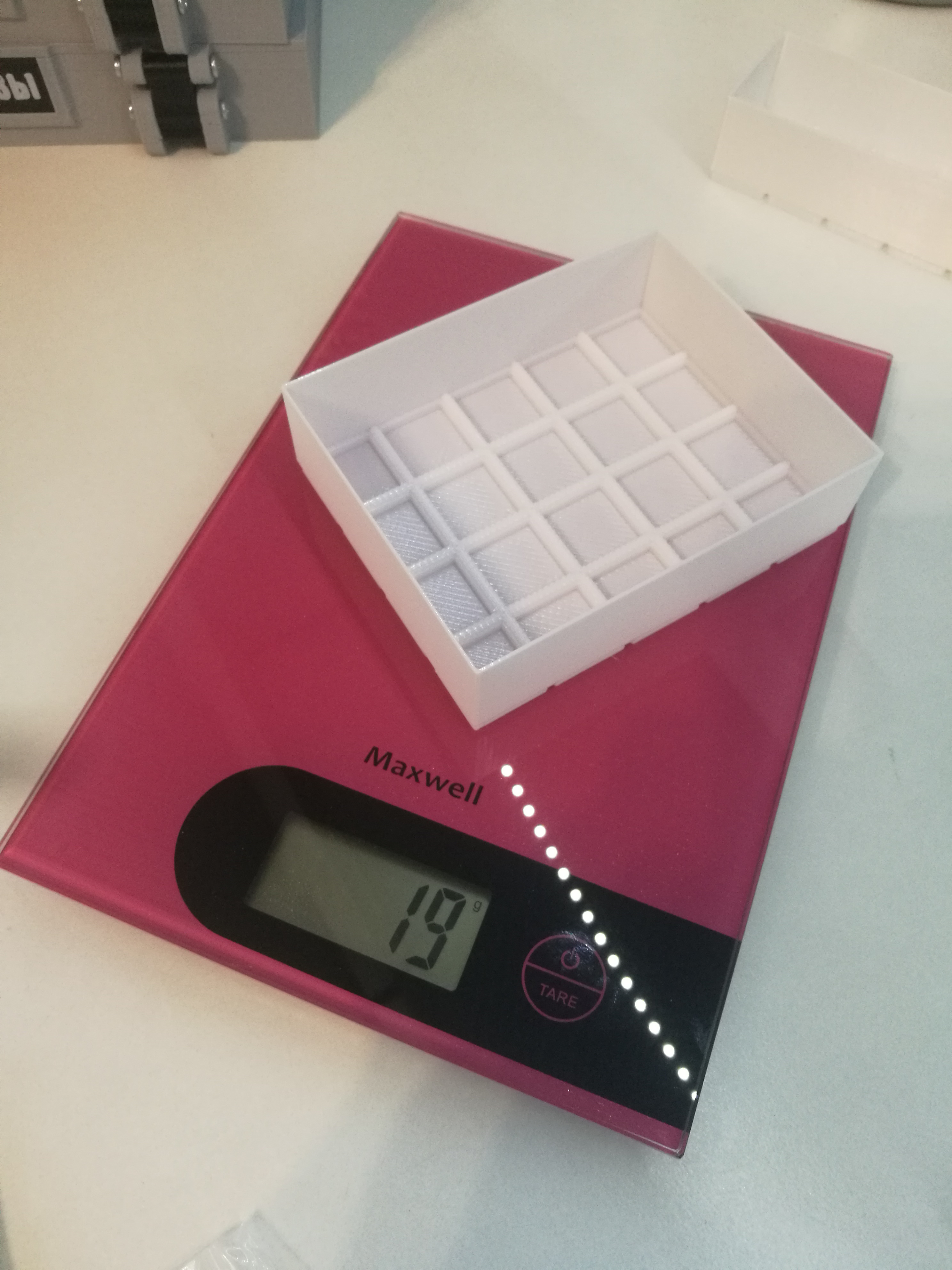 Keyfi yapılandırmaya sahip rüya kutusu (Plastik Aparattır!!!)