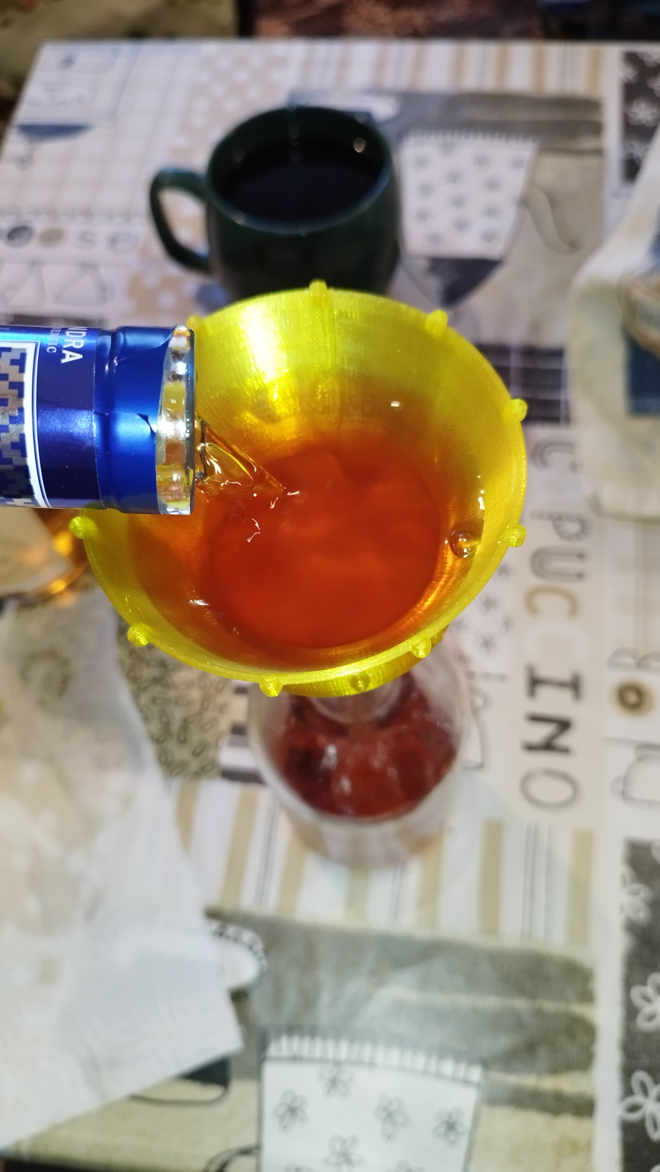 Pamuk filtresi ile huni (Plastik Aparattır!!!)