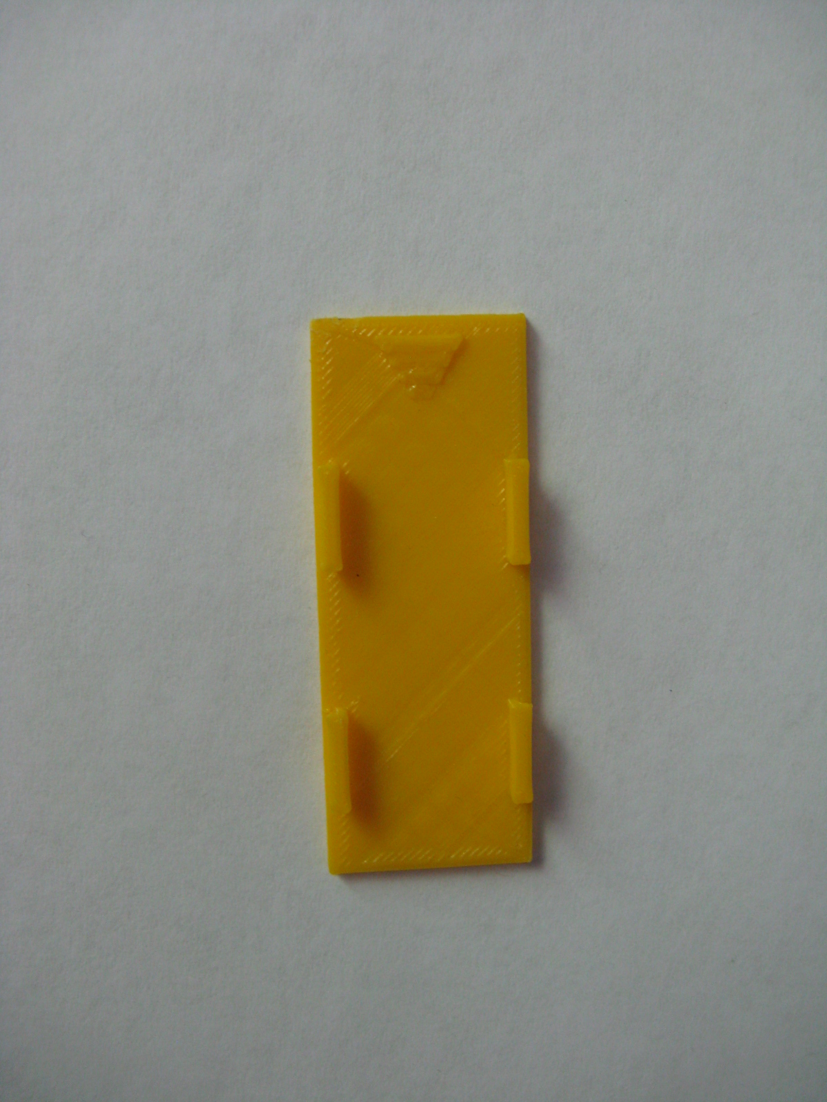 Radyo muhafazası (Plastik Aparattır!!!)