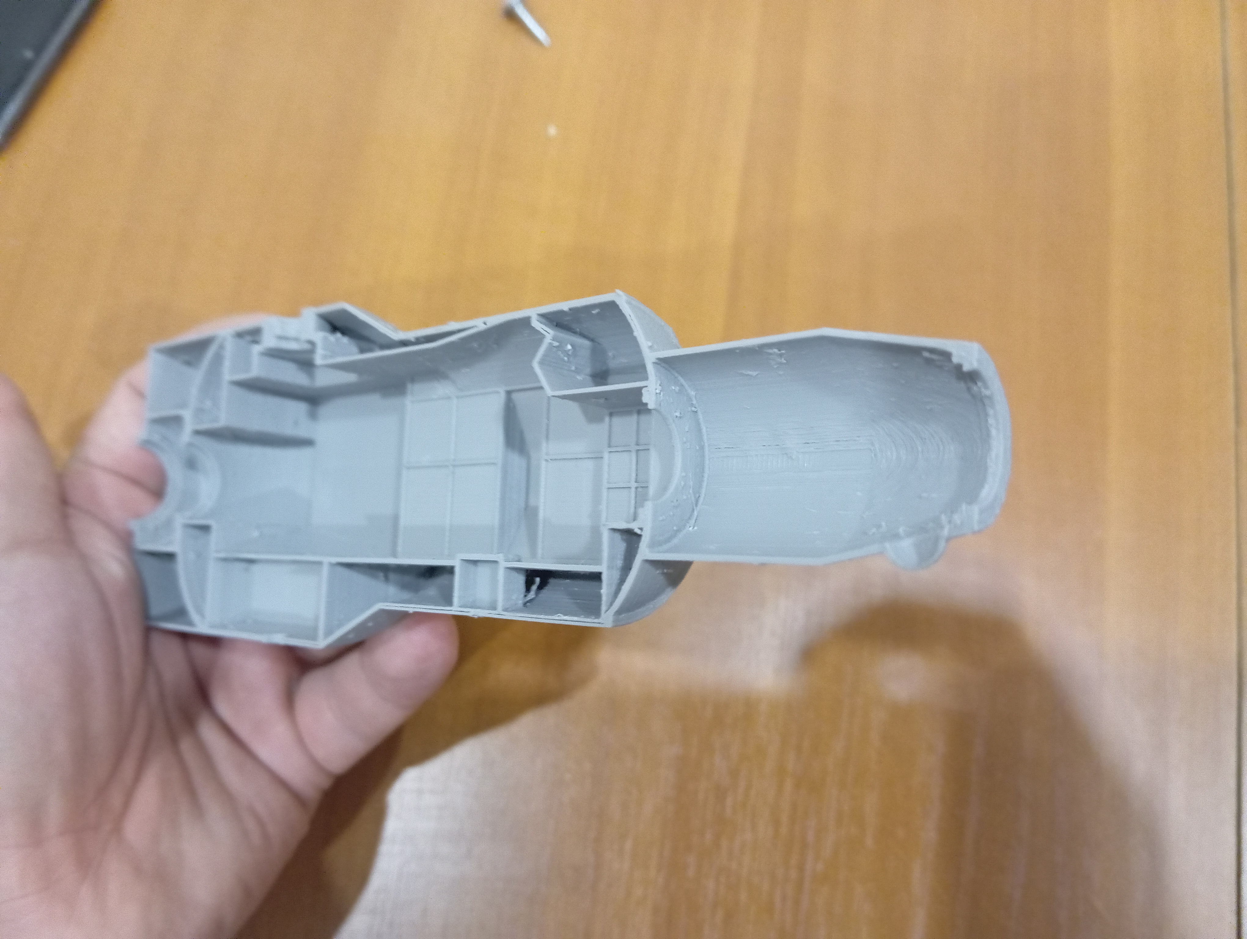 Salyut 7 kesiti (Plastik Aparattır!!!)