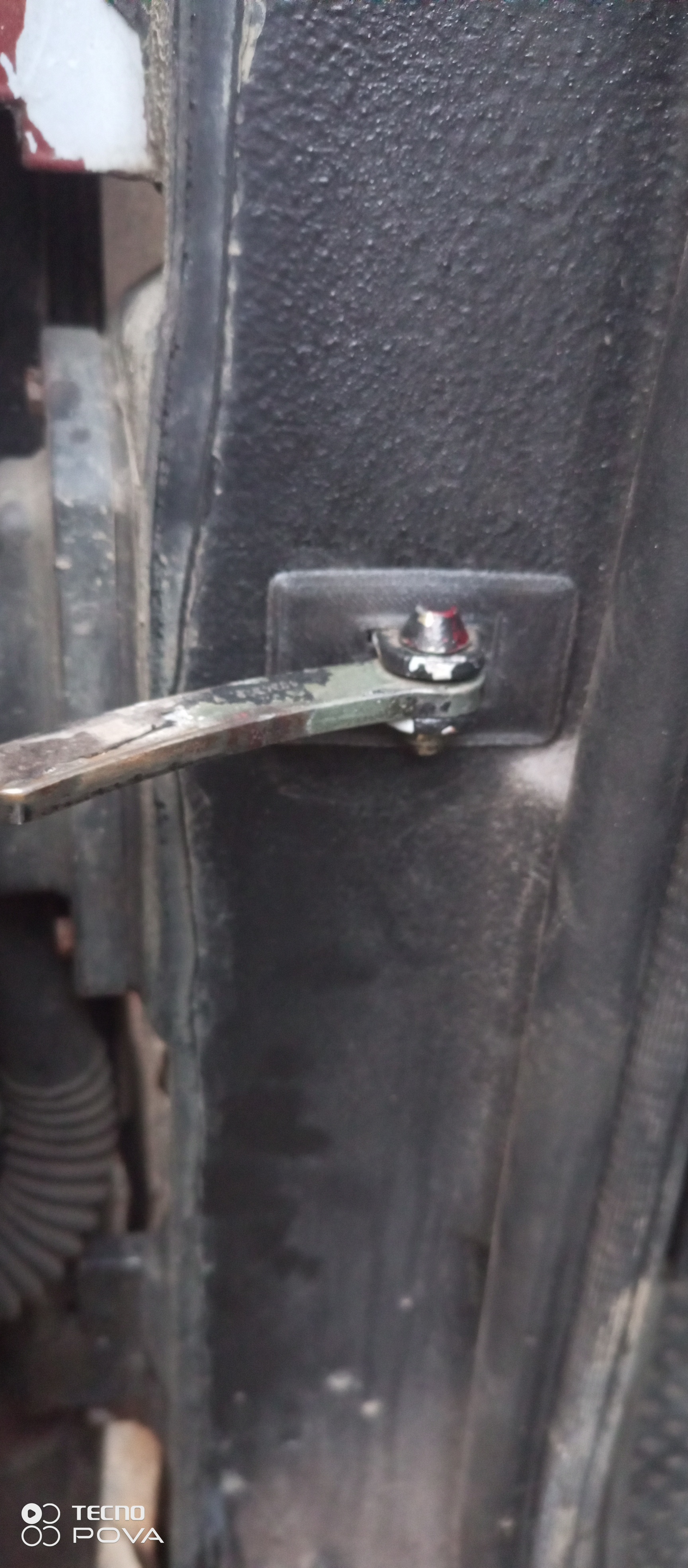 BMW E34 kapı sınırlayıcı plakası (Plastik Aparattır!!!)