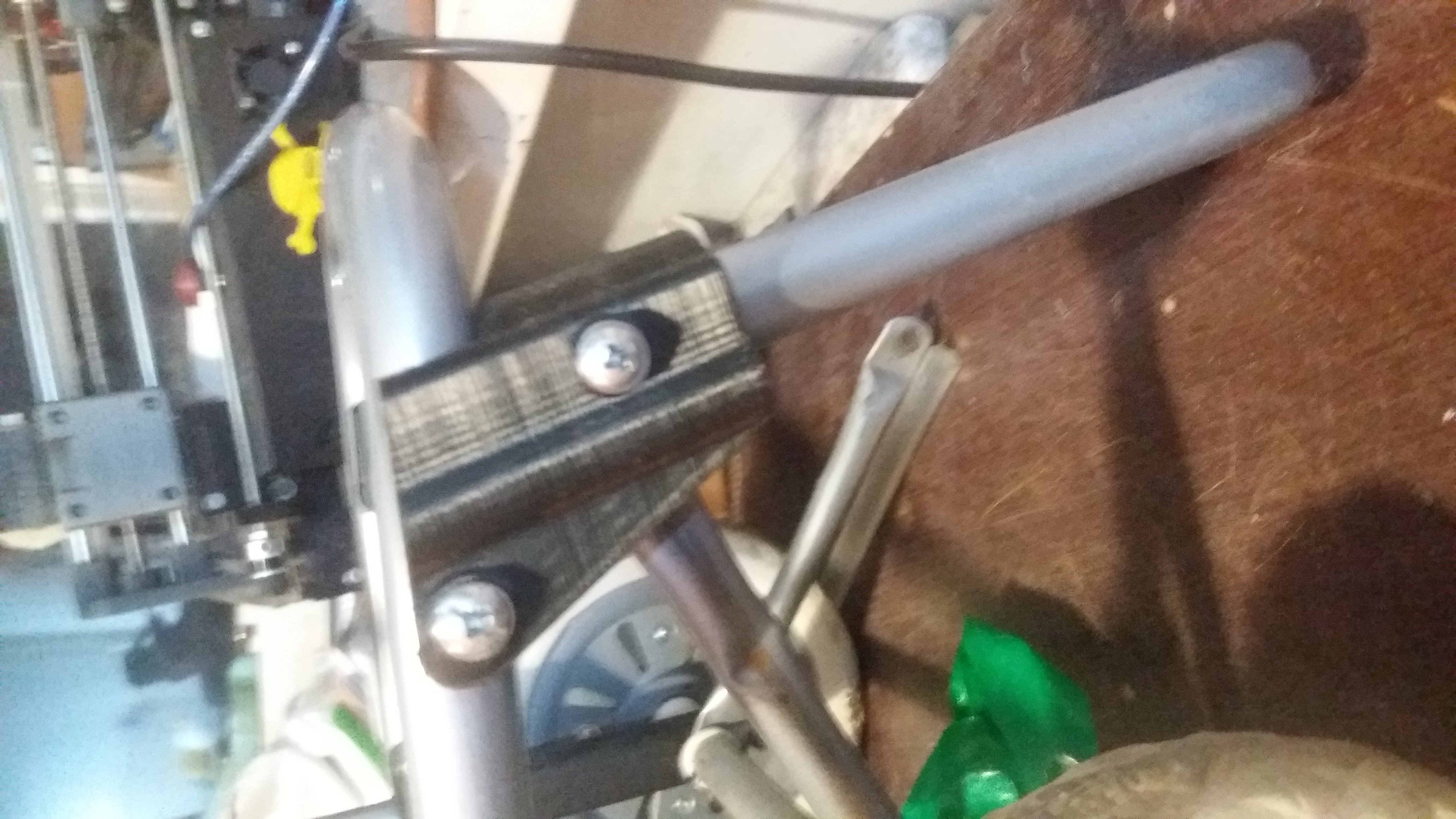 "Kravchika" çantası için montaj (Plastik Aparattır!!!)