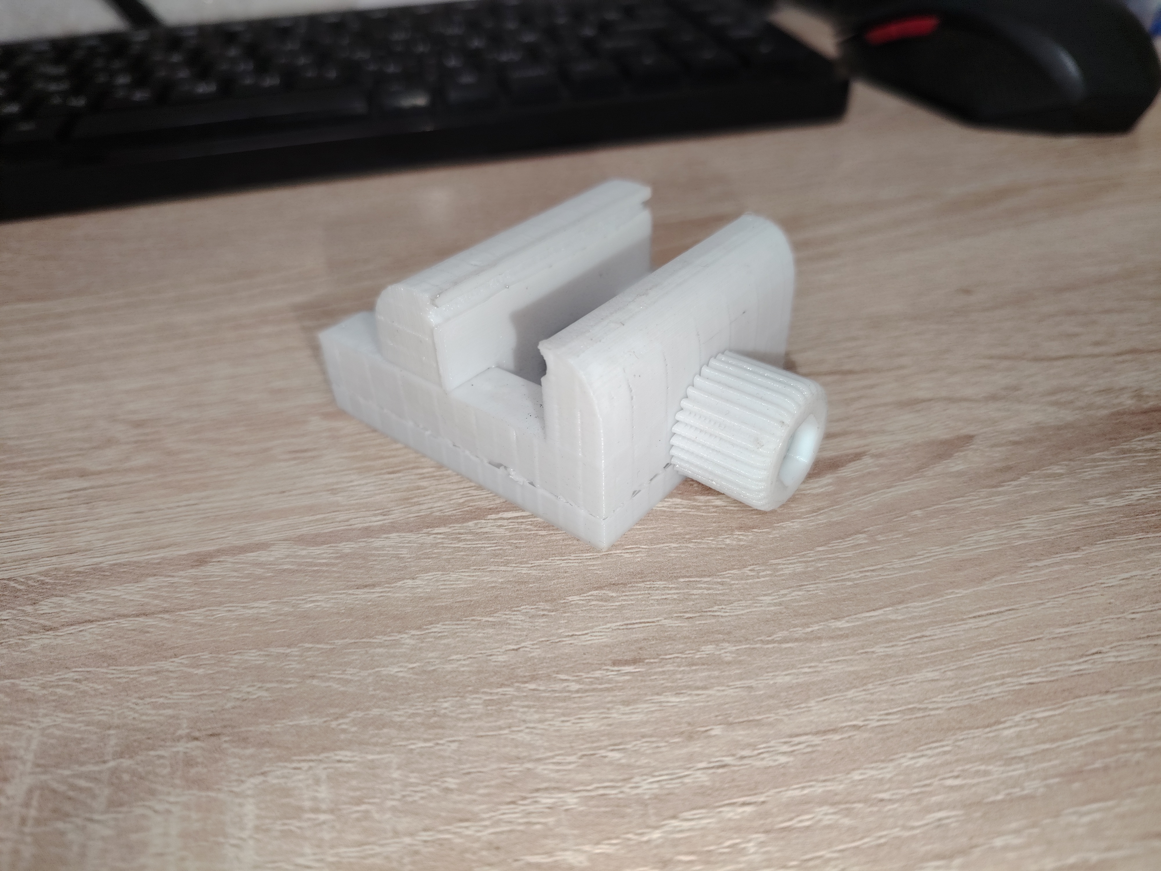 Mini mengene (Plastik Aparattır!!!)