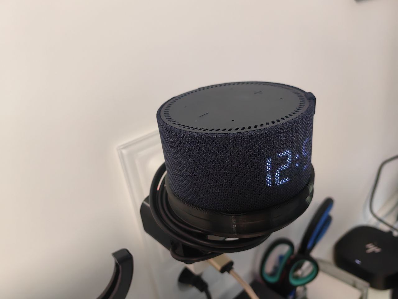 Yandex istasyonu mini için aynı (Plastik Aparattır!!!)