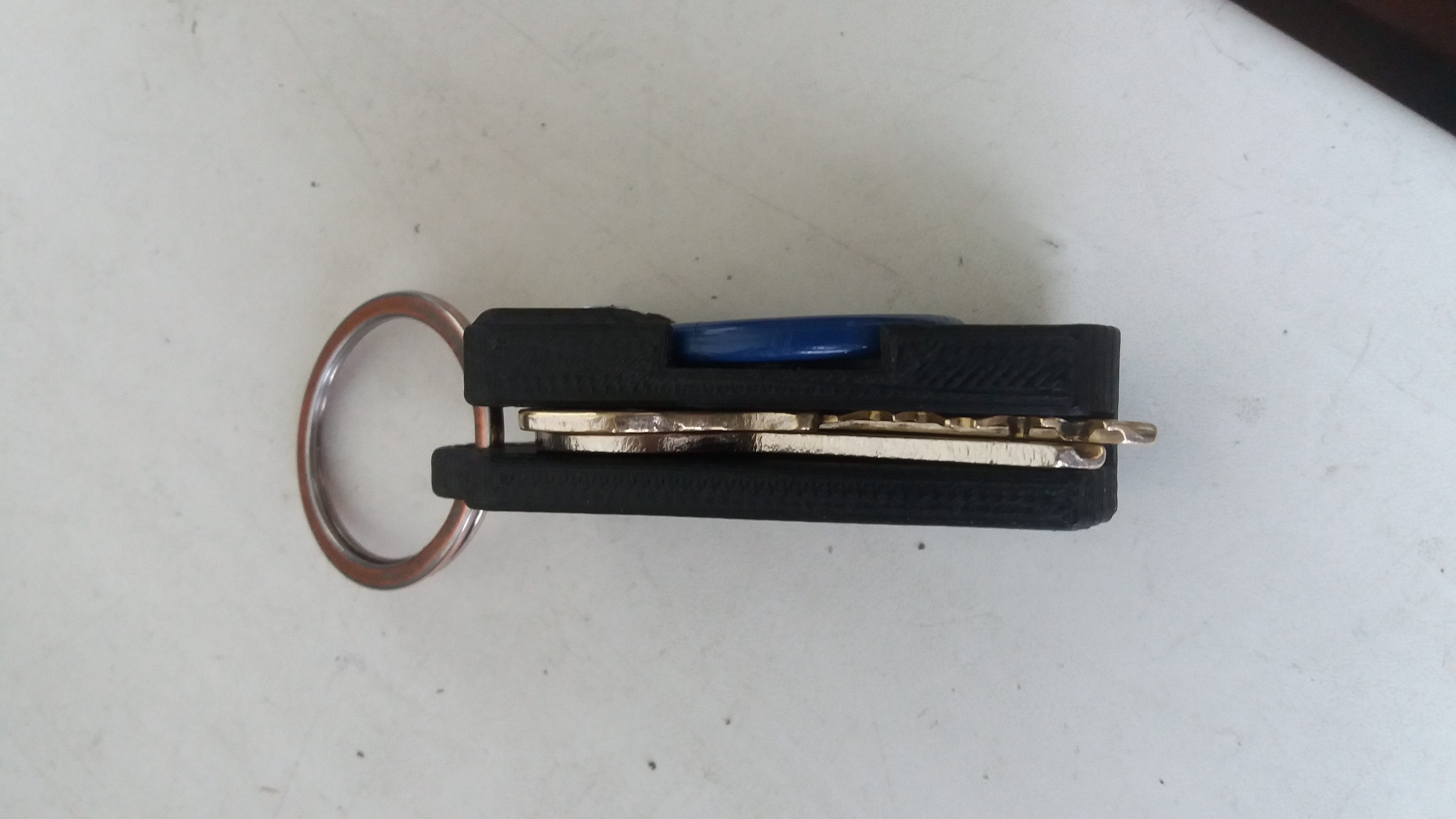 Anahtarlık 2+ tablet (Plastik Aparattır!!!)