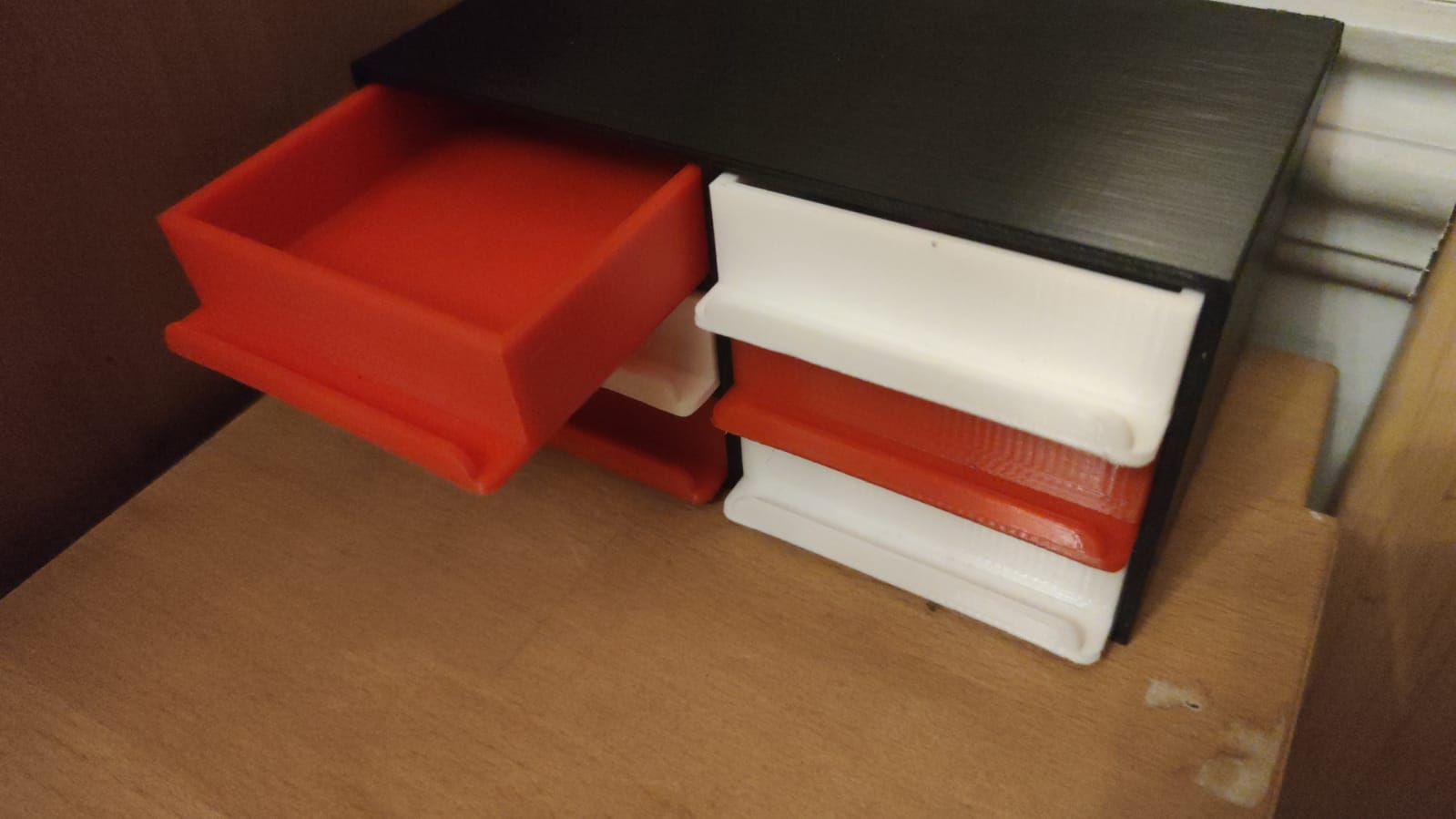 Küçük kutu (Plastik Aparattır!!!)