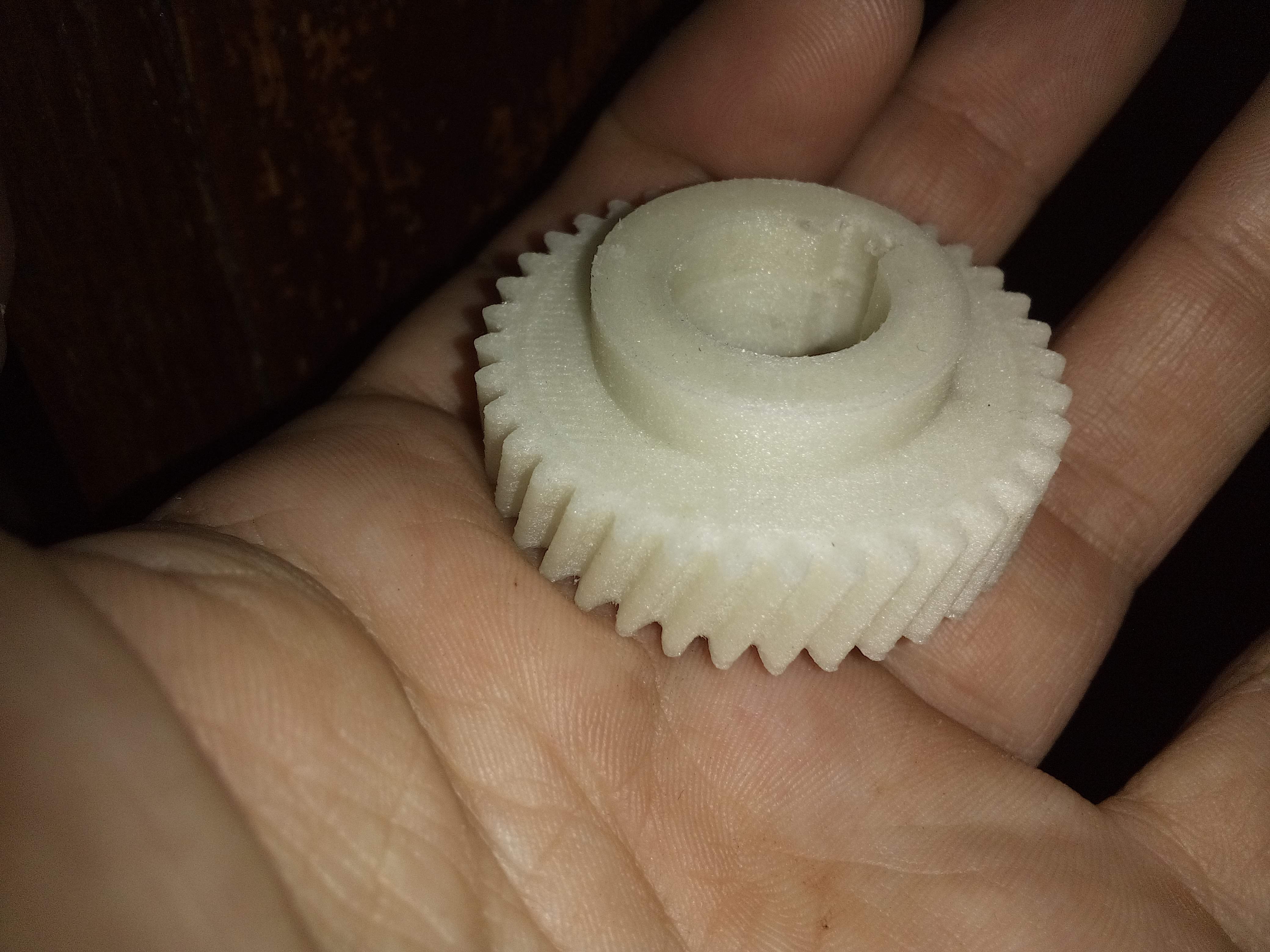 Matrix SMS-2000-250 gönye testerenin şanzımanı (Plastik Aparattır!!!)