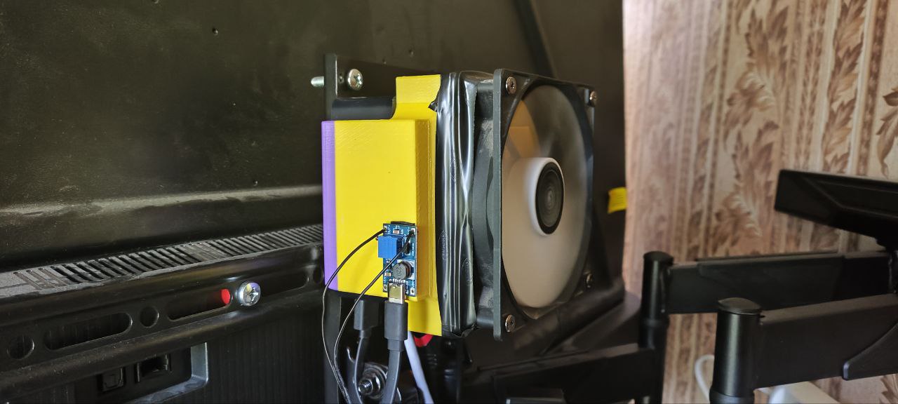 Beelink Mini s 120mm fan altında soğutma (Plastik Aparattır!!!)