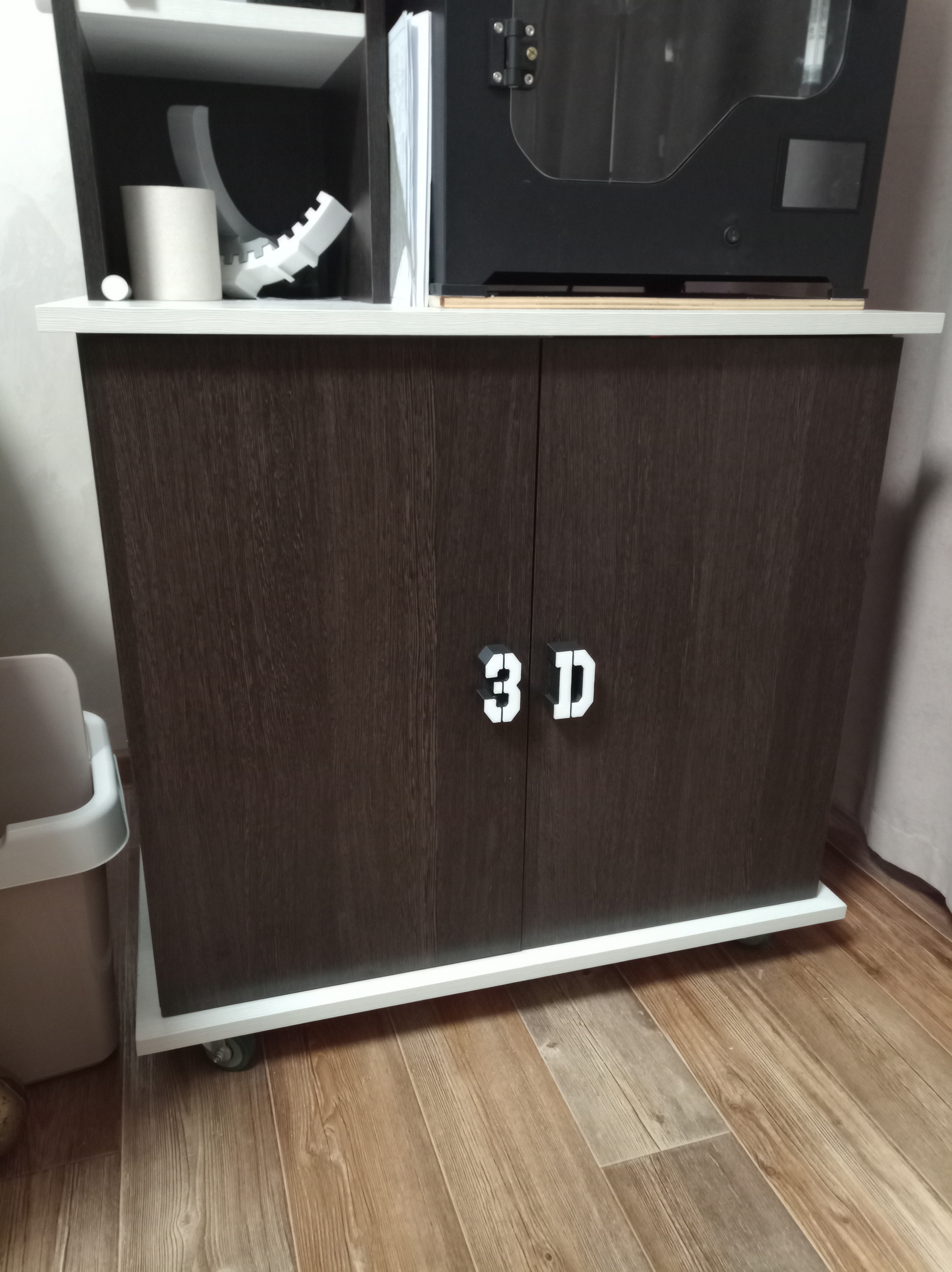 3D yazıcı standı için tutma yerleri (Plastik Aparattır!!!)