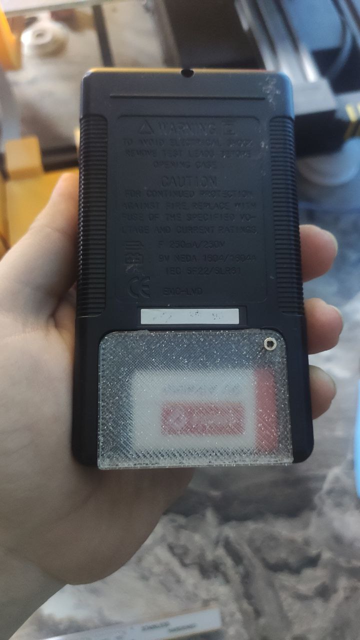 Pil bölmesinin multimetresi için kapak M-833 Master (Plastik Aparattır!!!)