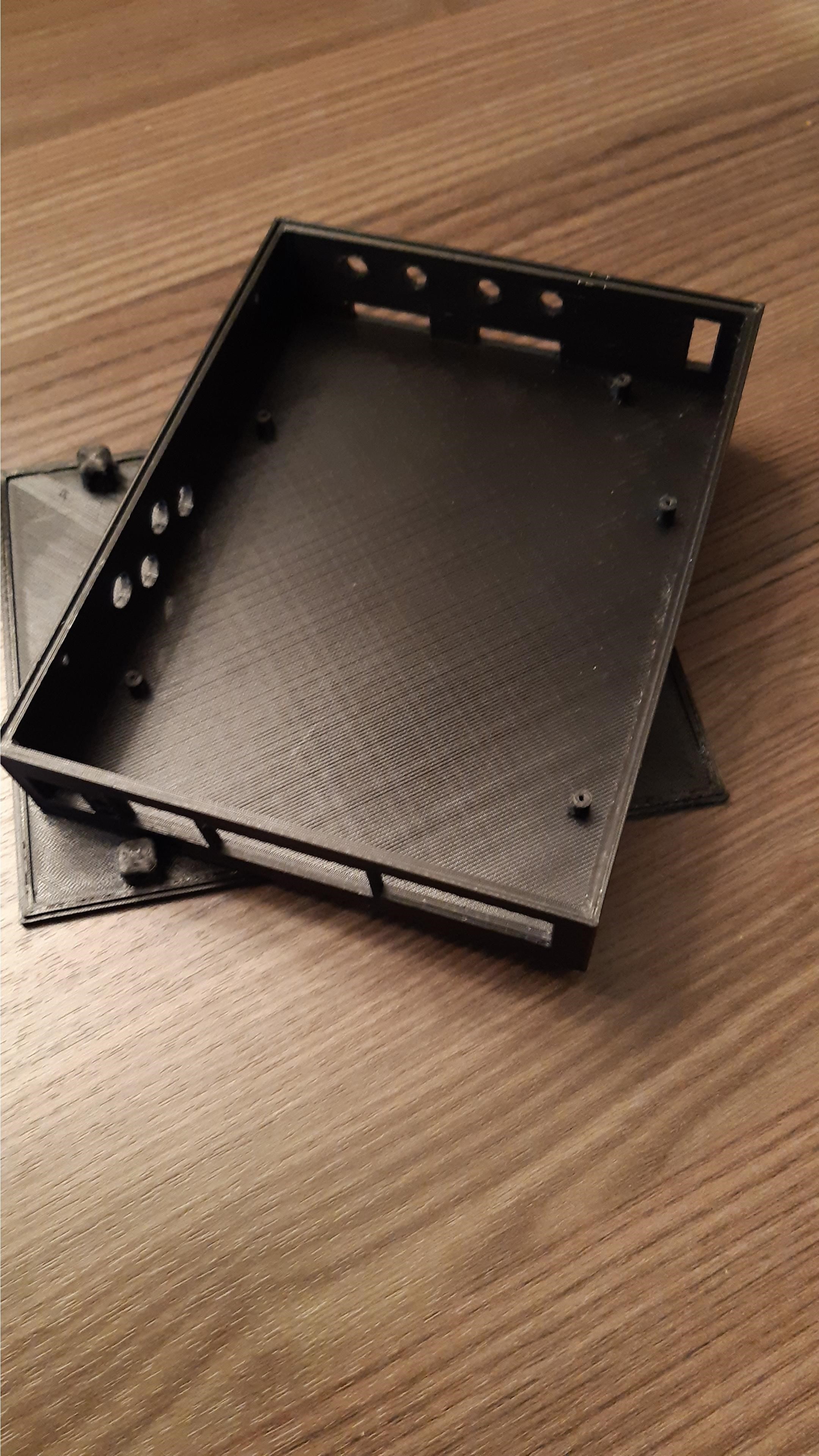 Mikrotik RBM33G (Plastik Aparattır!!!)