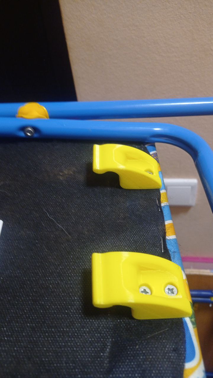 Çocuk katlanır mobilyaları "nika" için yeniden çeyreği ve buna benzer (Plastik Aparattır!!!)