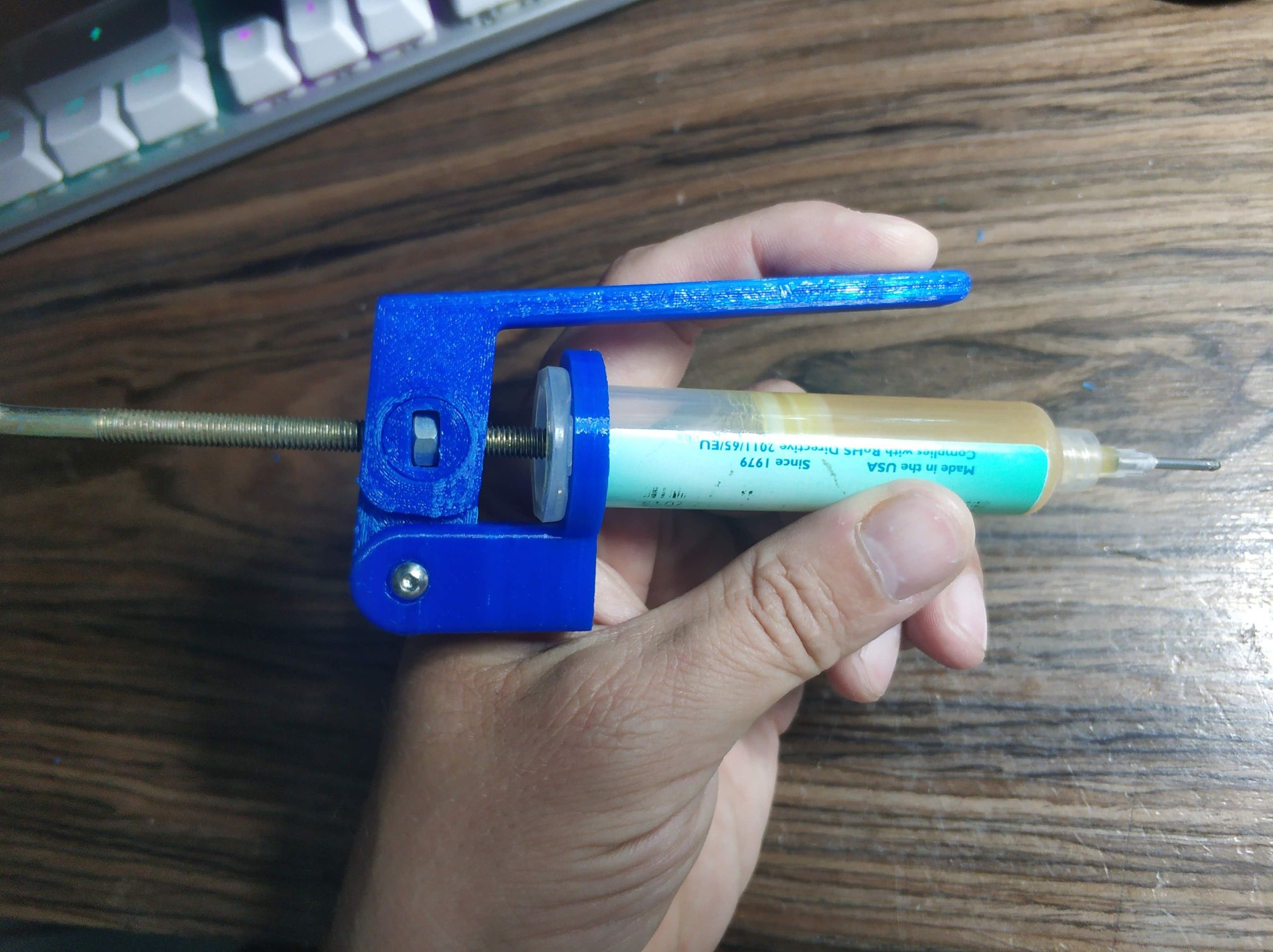 Fluse Dispenser/Paylaşım Macunu (Plastik Aparattır!!!)