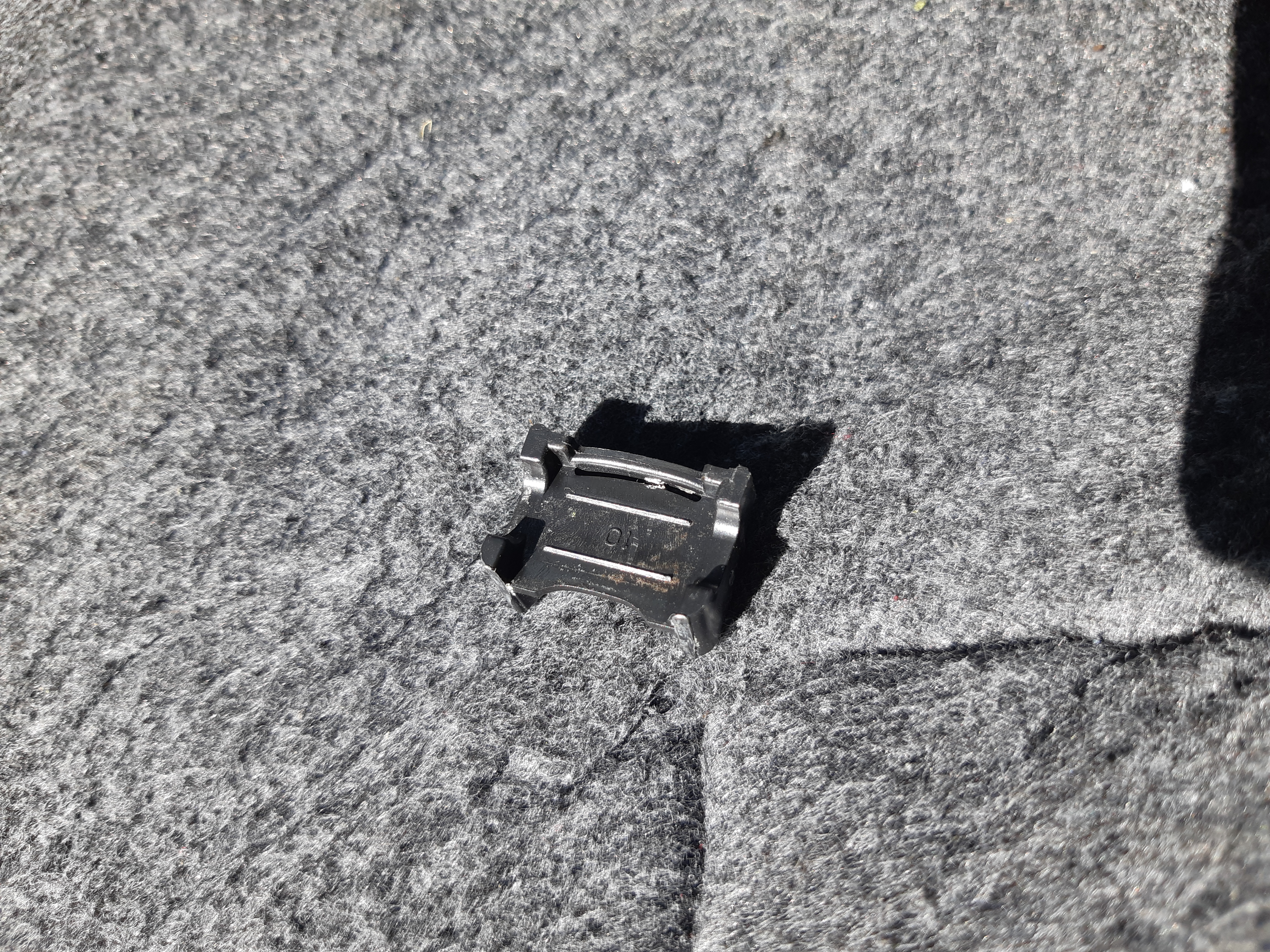 Auto Camry 50'nin açılış kapılarının kısıtlamalarında krakerler 50 (Plastik Aparattır!!!)