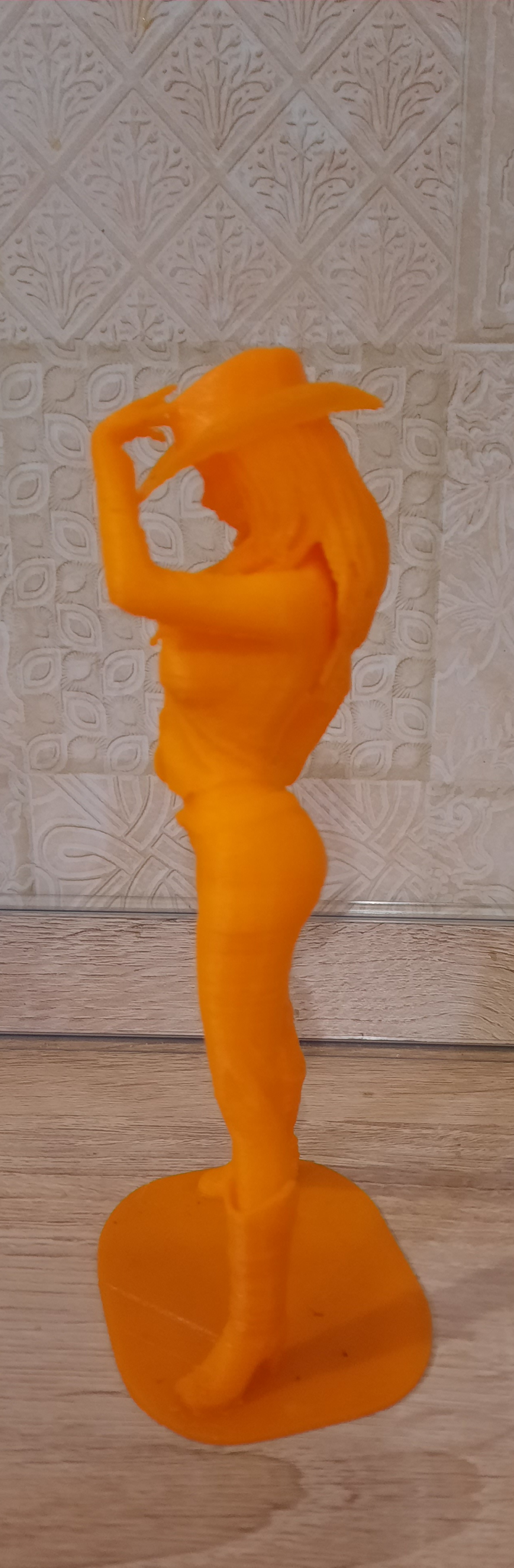Güzellik Molly (Plastik Aparattır!!!)