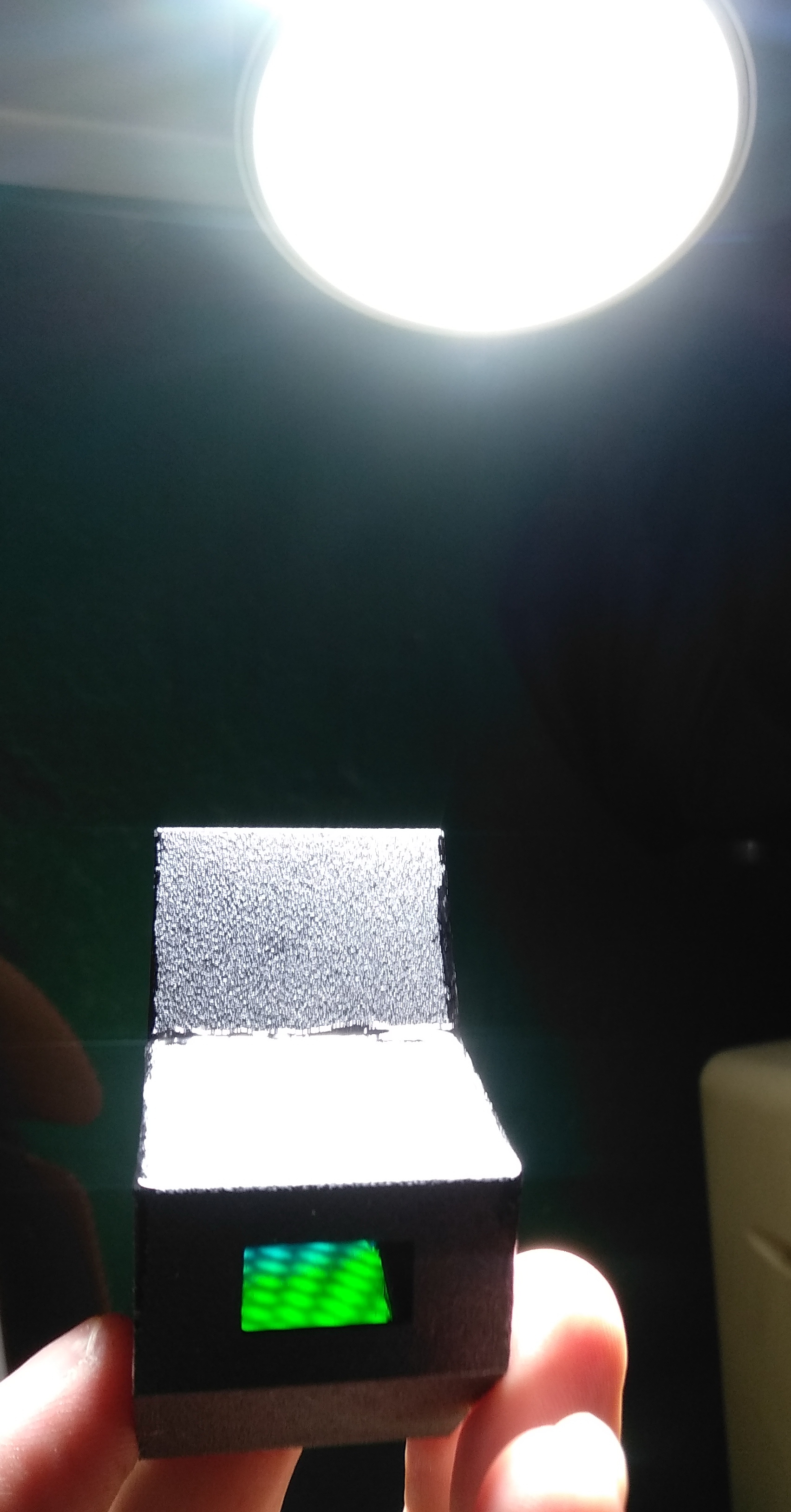 Basit bir spektroskop (Plastik Aparattır!!!)