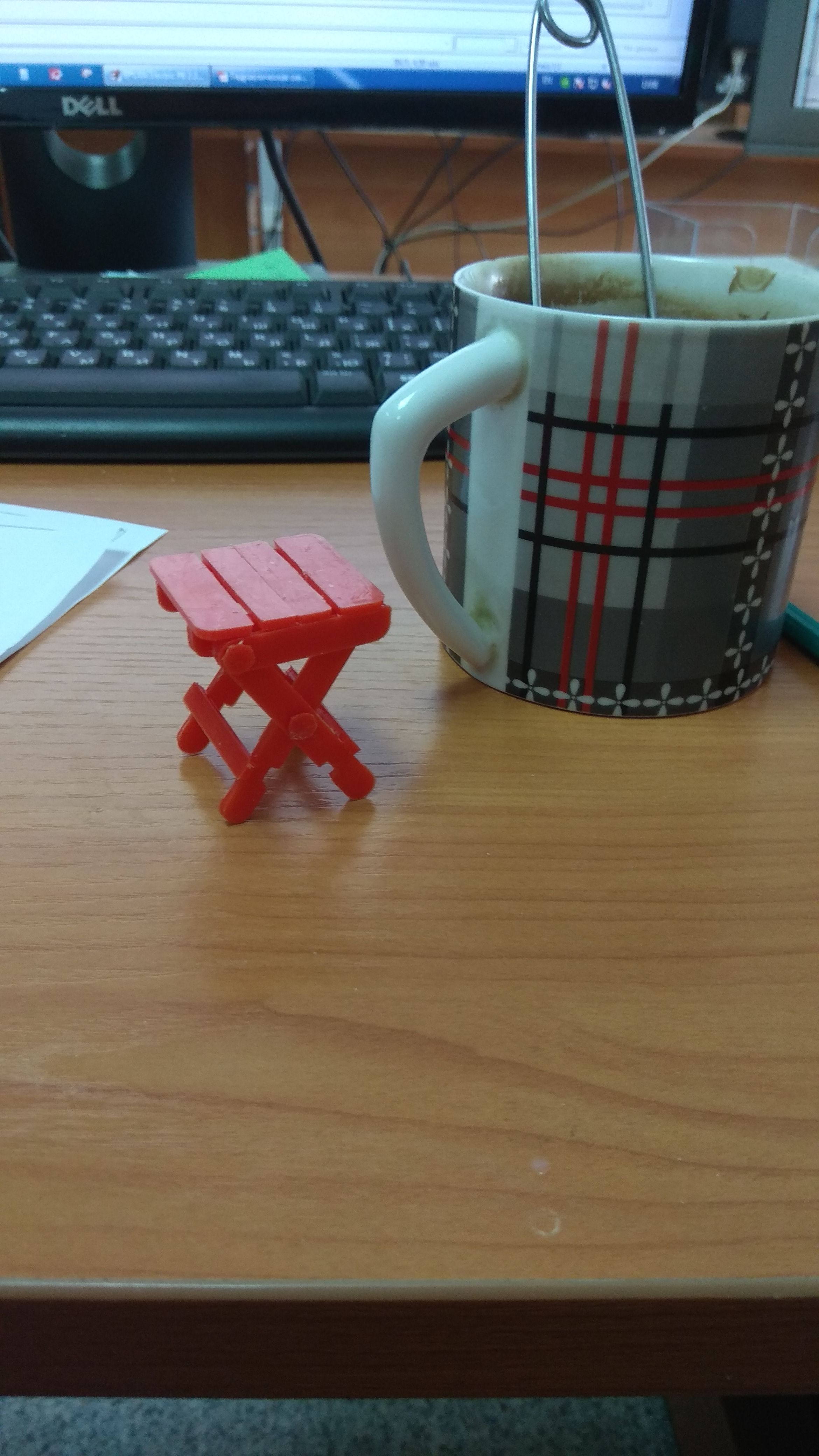 Katlanır taburenin prototipi (Plastik Aparattır!!!)