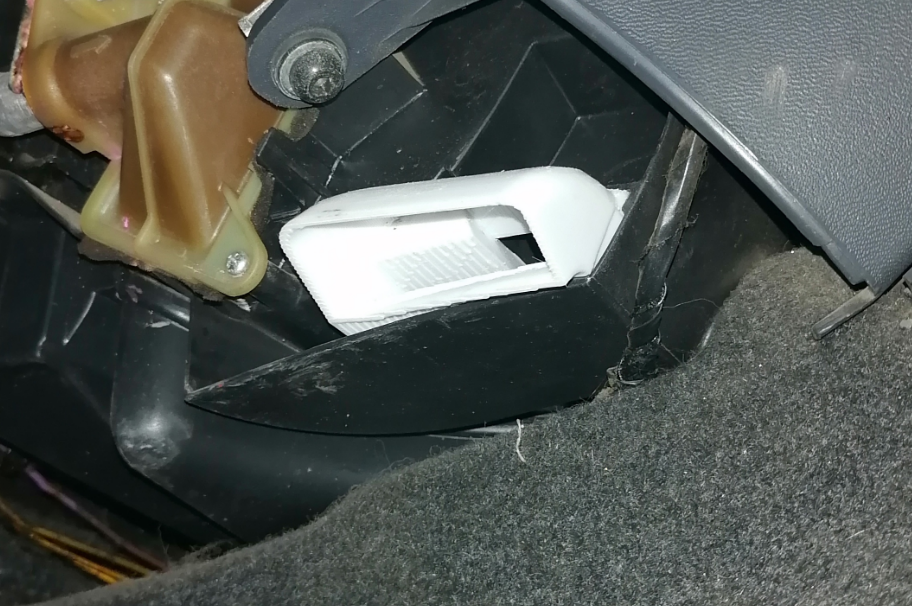 Fiat Albea için Foat üfleme Deflektörü (Plastik Aparattır!!!)