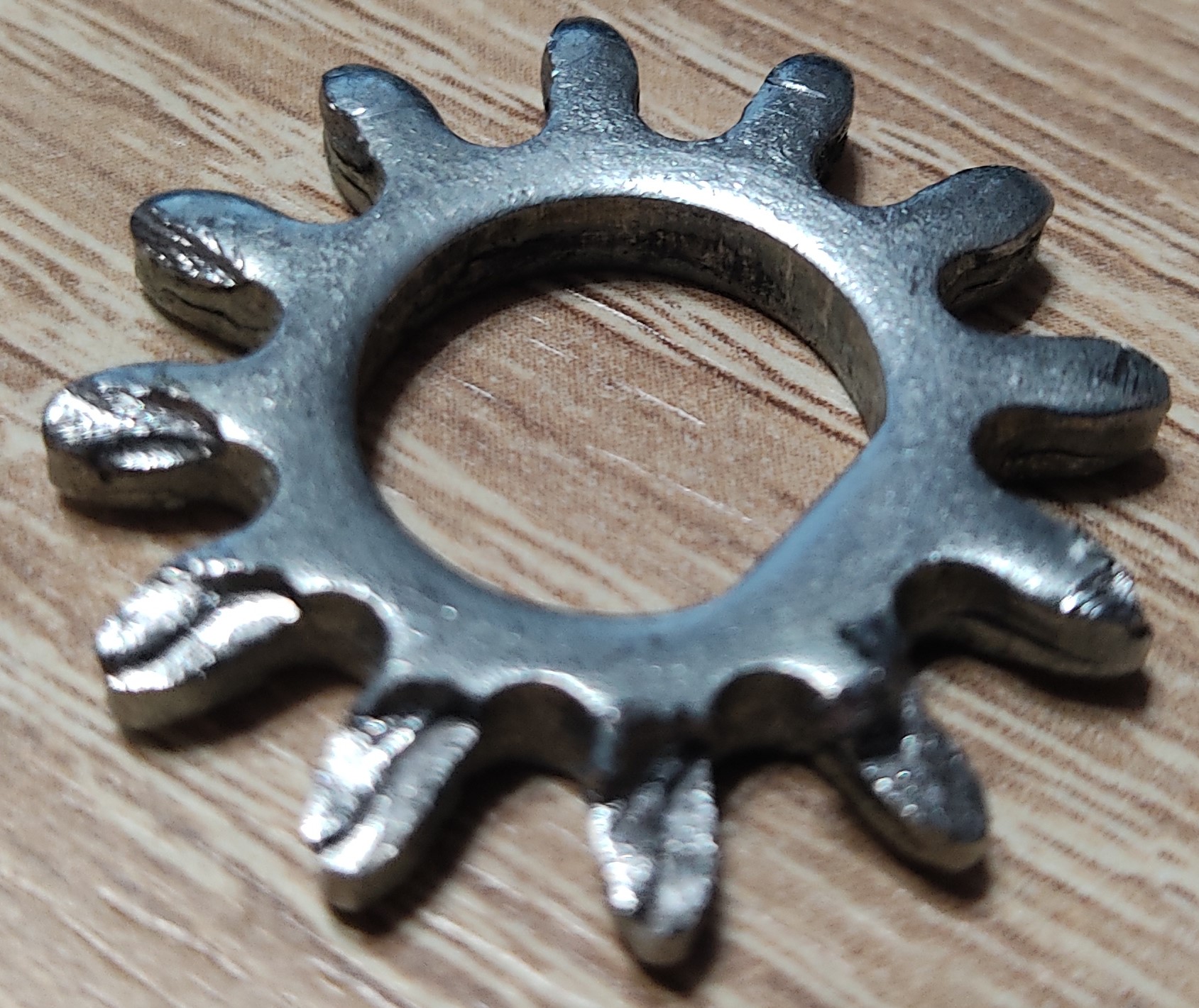 Erişte kesici için dişli (Plastik Aparattır!!!)