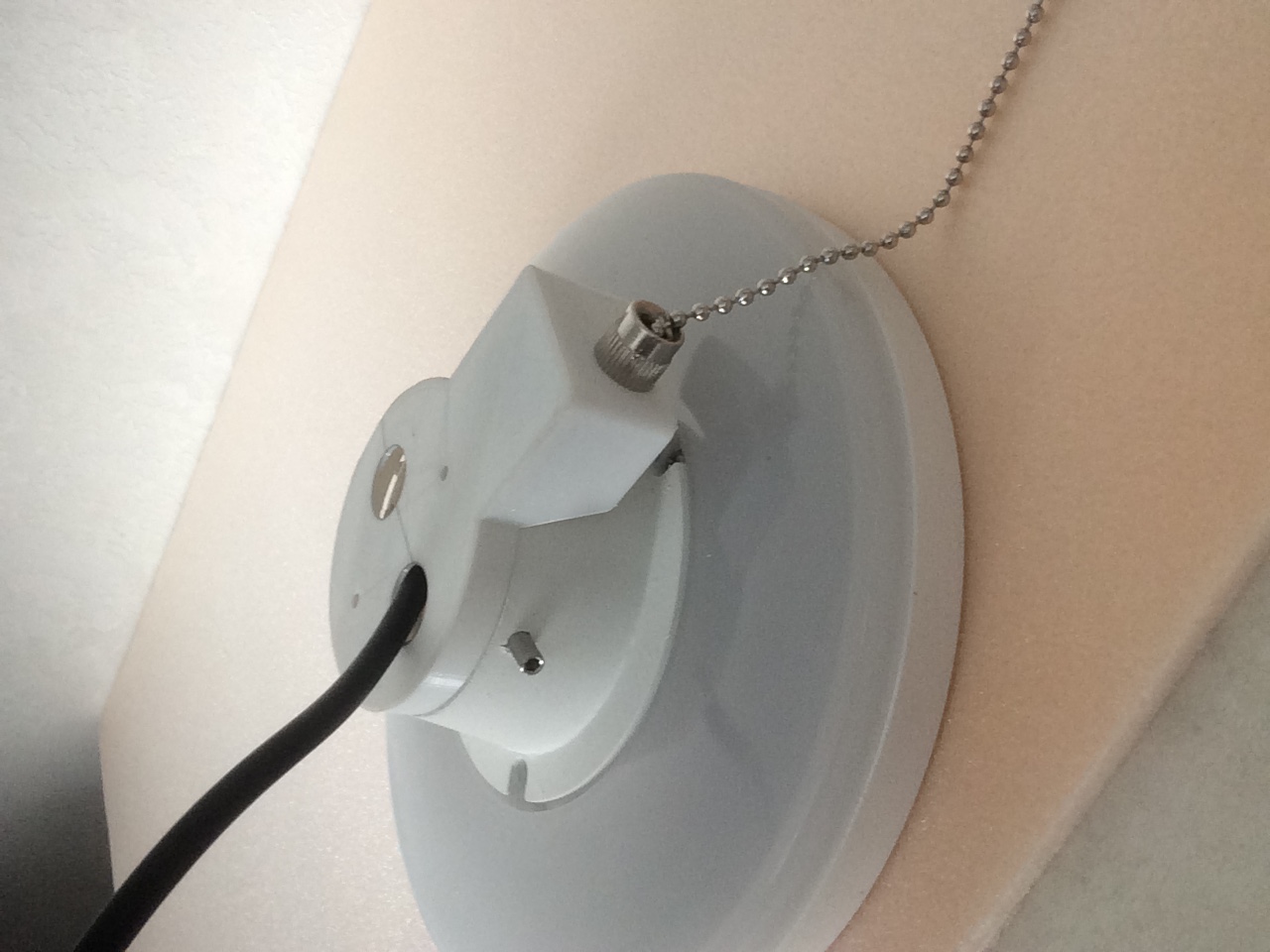 Dantelli bir anahtar takmak için duvar -up adaptörü (Plastik Aparattır!!!)