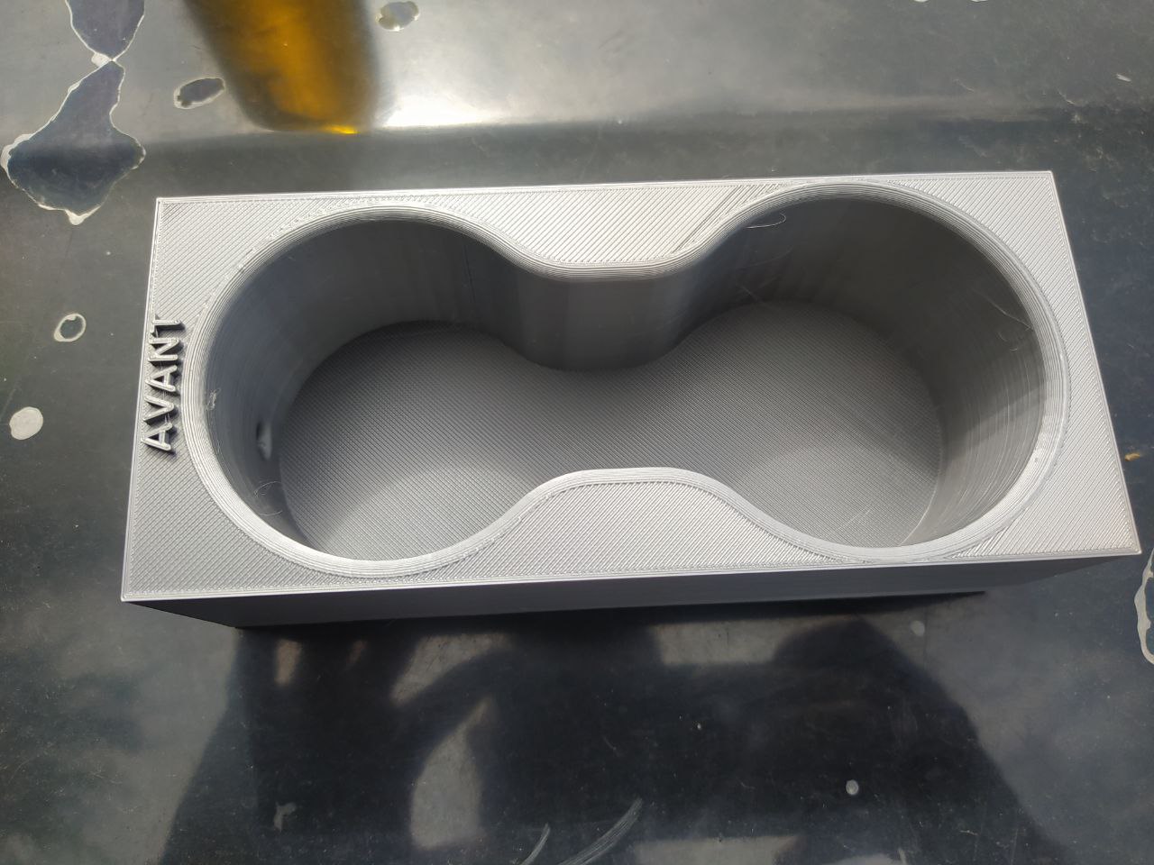 Orta konsolda cupamanel Audi 100 c4 (Plastik Aparattır!!!)
