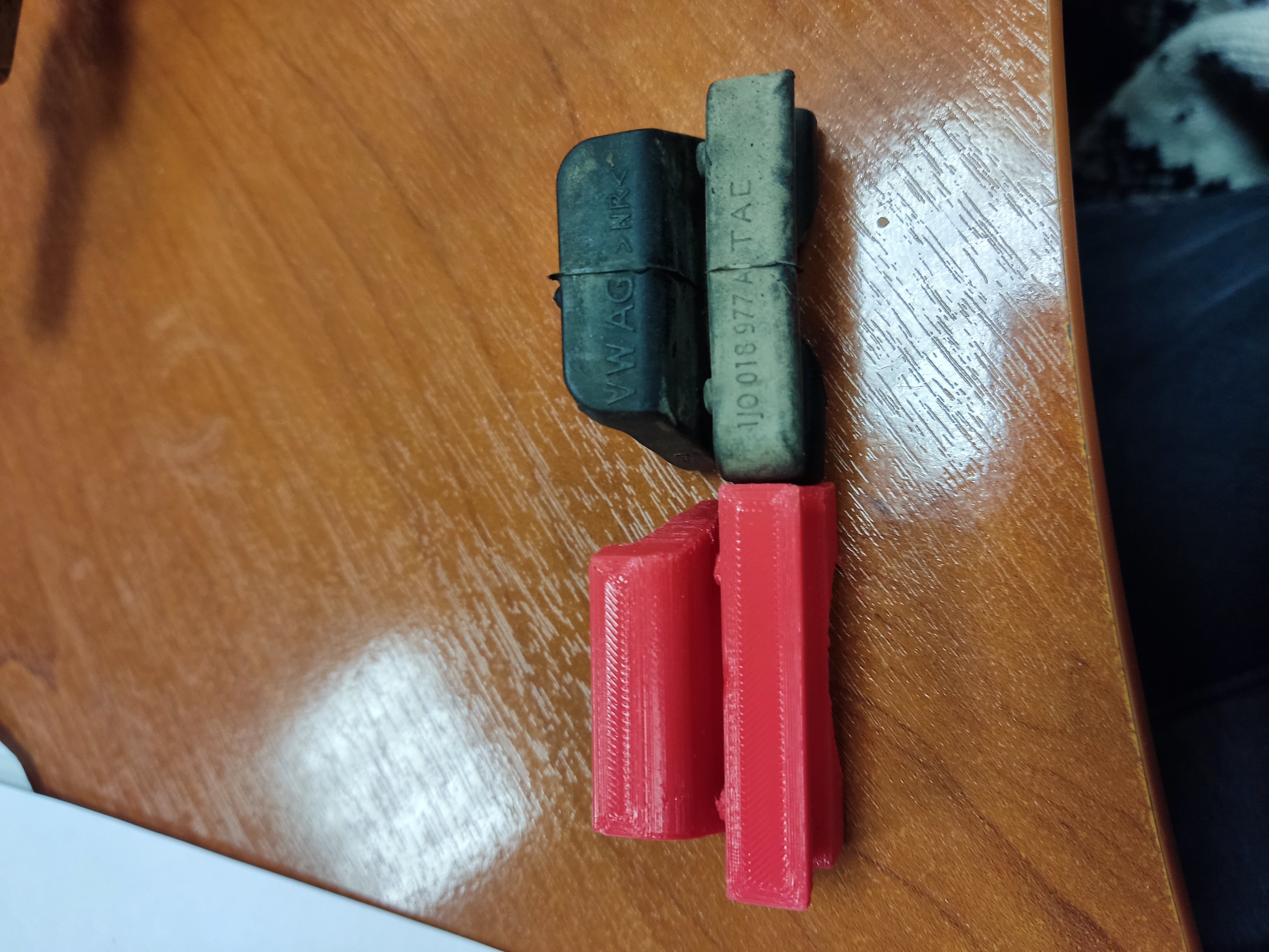 CARTER SKODA OCTAVIA TURU 1J0018977A'yı korumak için elastik bant (Plastik Aparattır!!!)