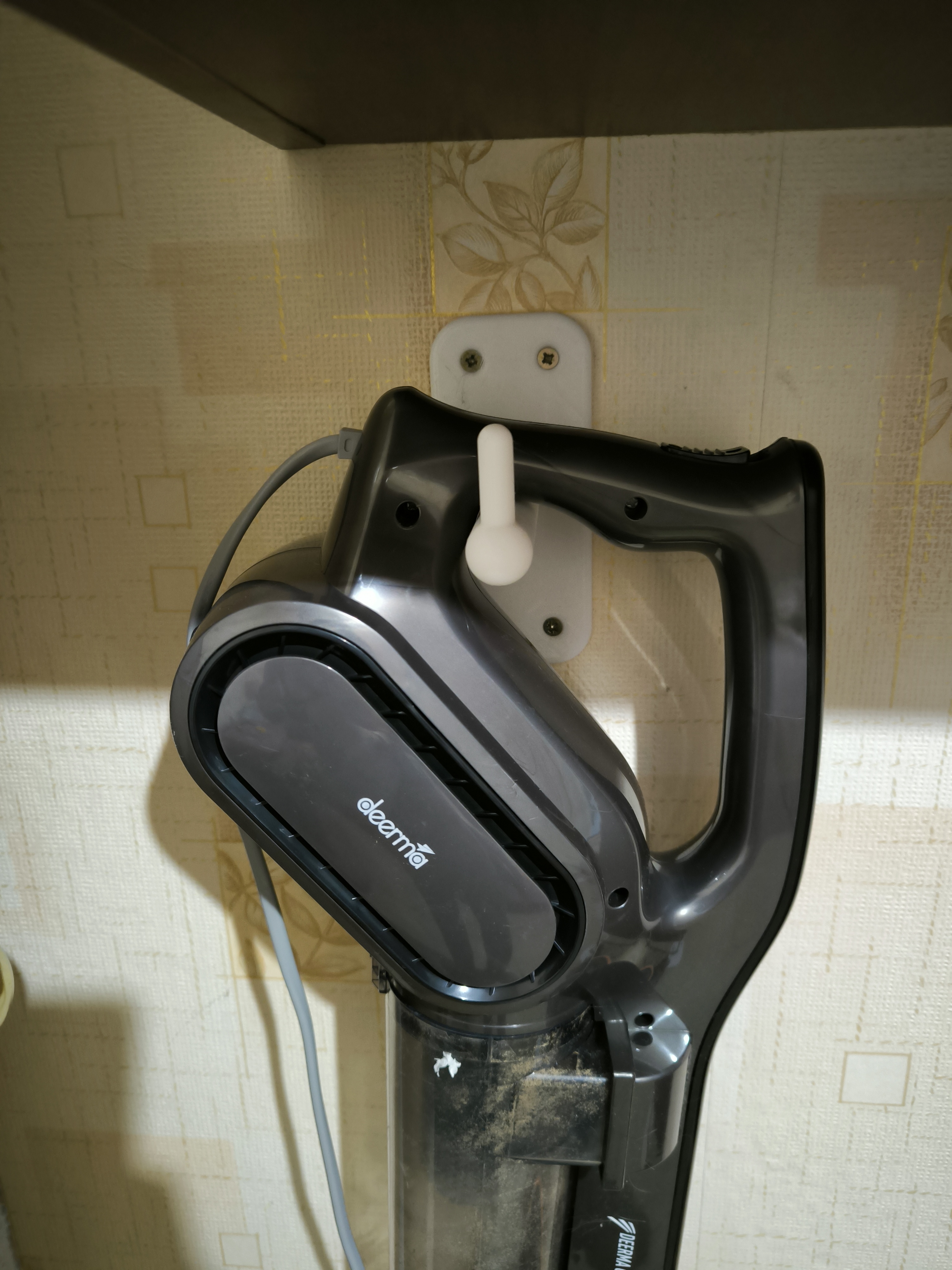 Deerma DX700S elektrikli süpürge için duvara montaj aparatı (Plastik Aparattır!!!)