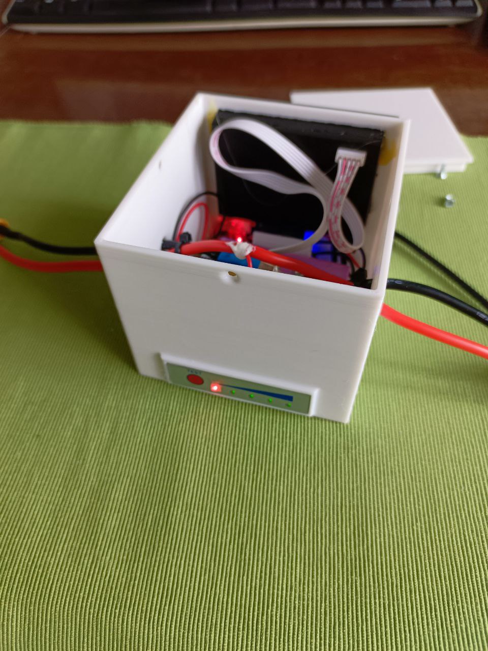 Atorch (Plastik Aparattır!!!)