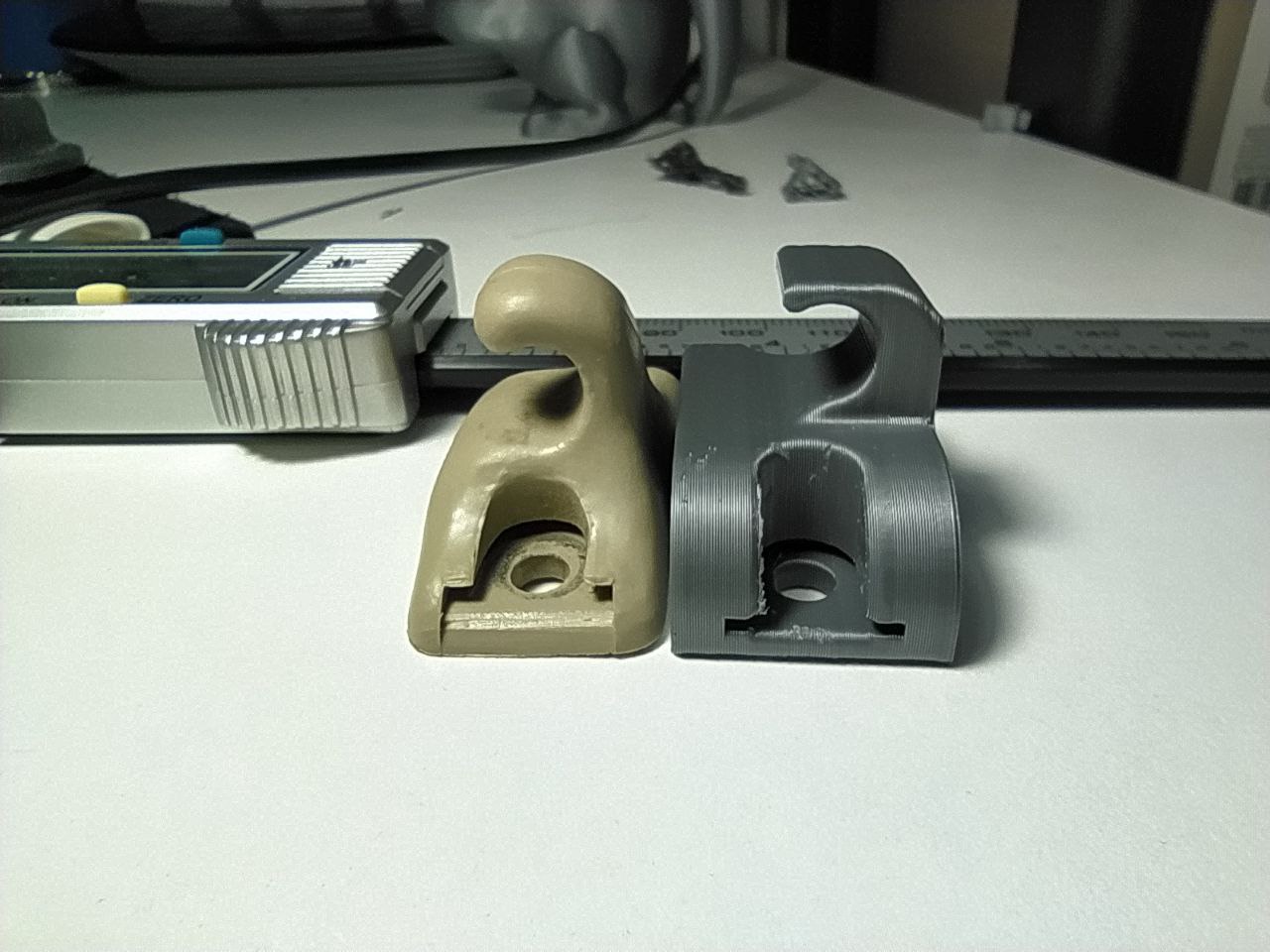 Audi C4 vizör sabitleme (Plastik Aparattır!!!)