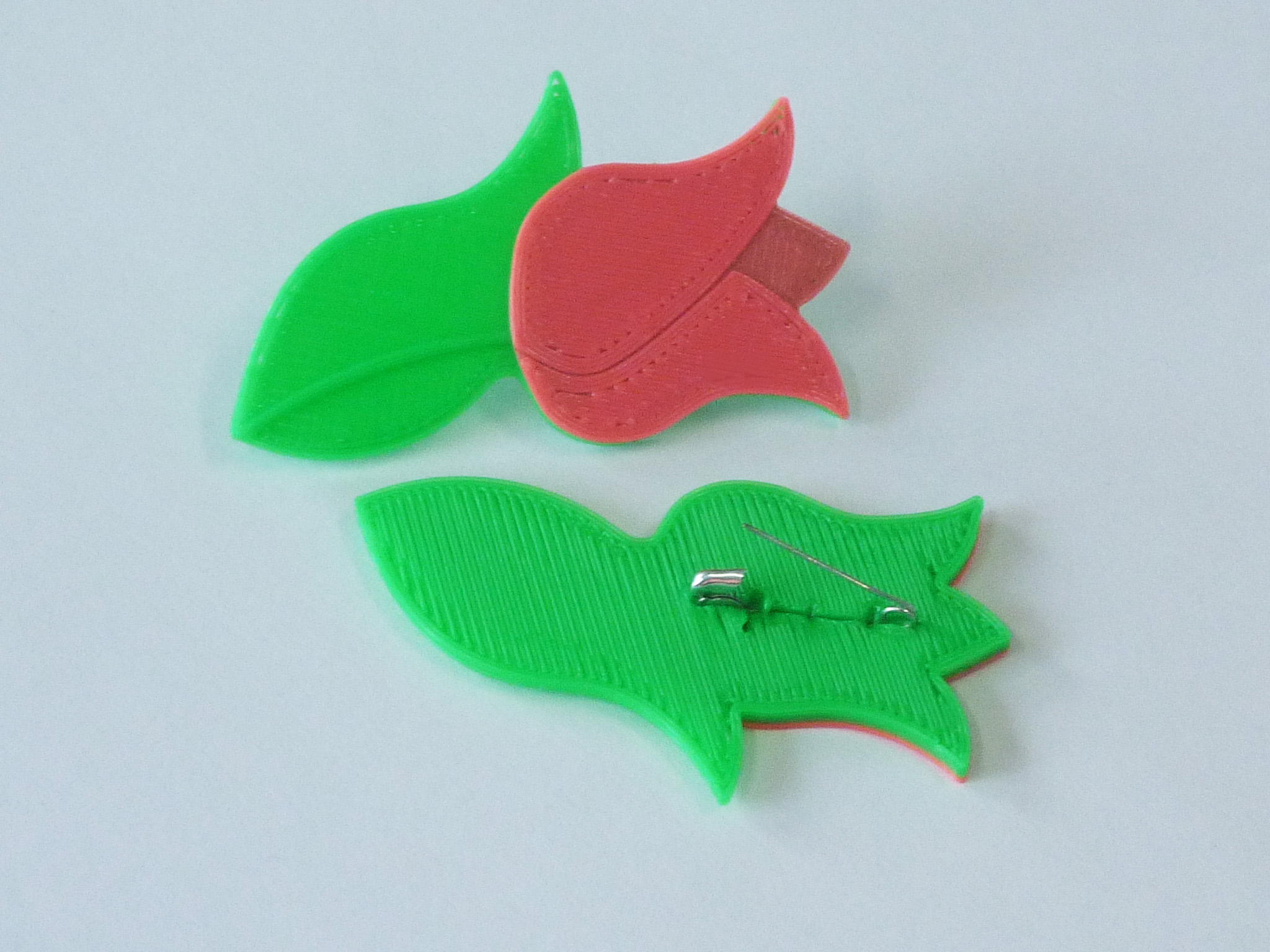 Lale (Plastik Aparattır!!!)