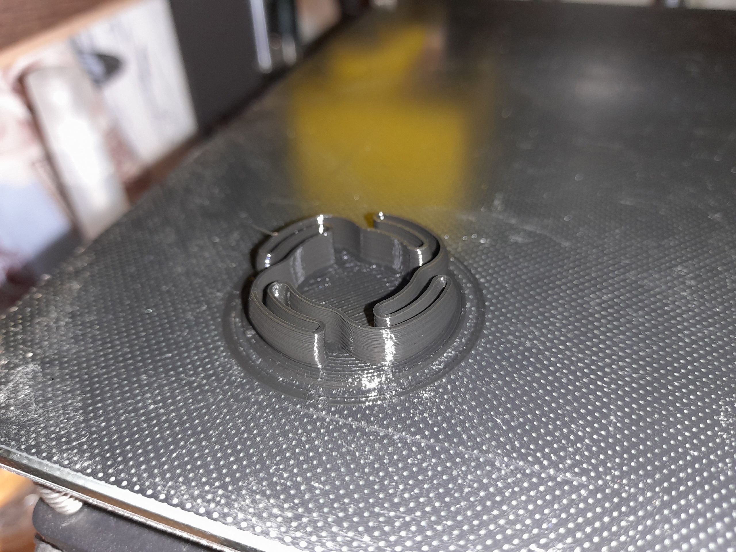 30 mm deliğin delikleri (Plastik Aparattır!!!)