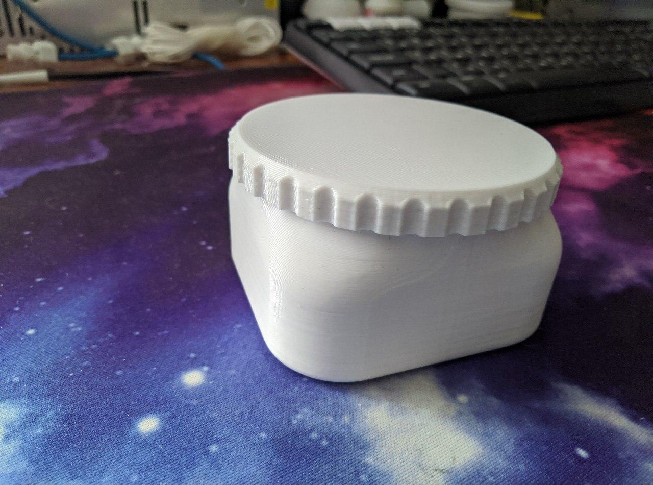 Dişli kapaklı kavanoz (Plastik Aparattır!!!)