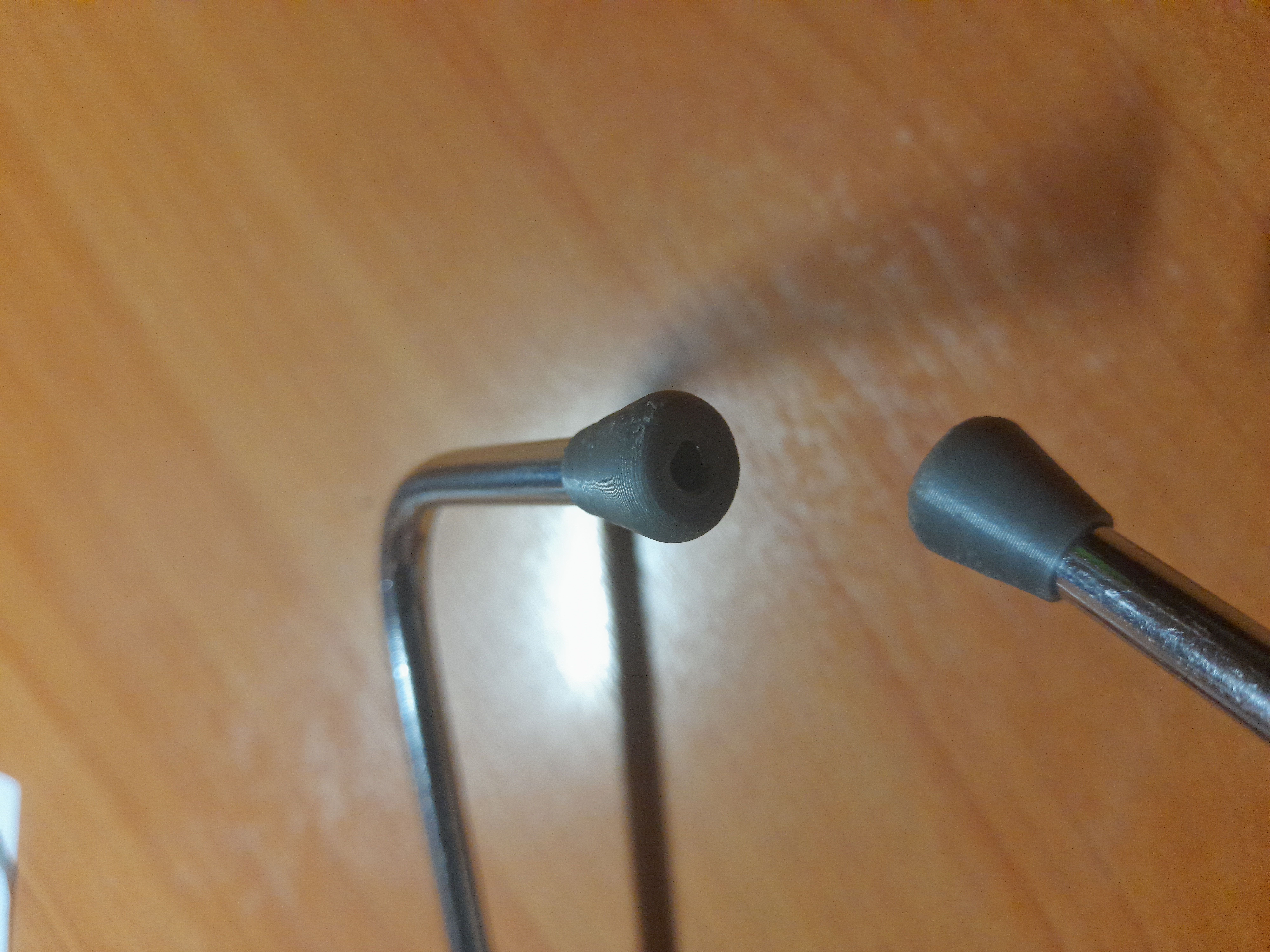 Stetoskop için klipler (Plastik Aparattır!!!)