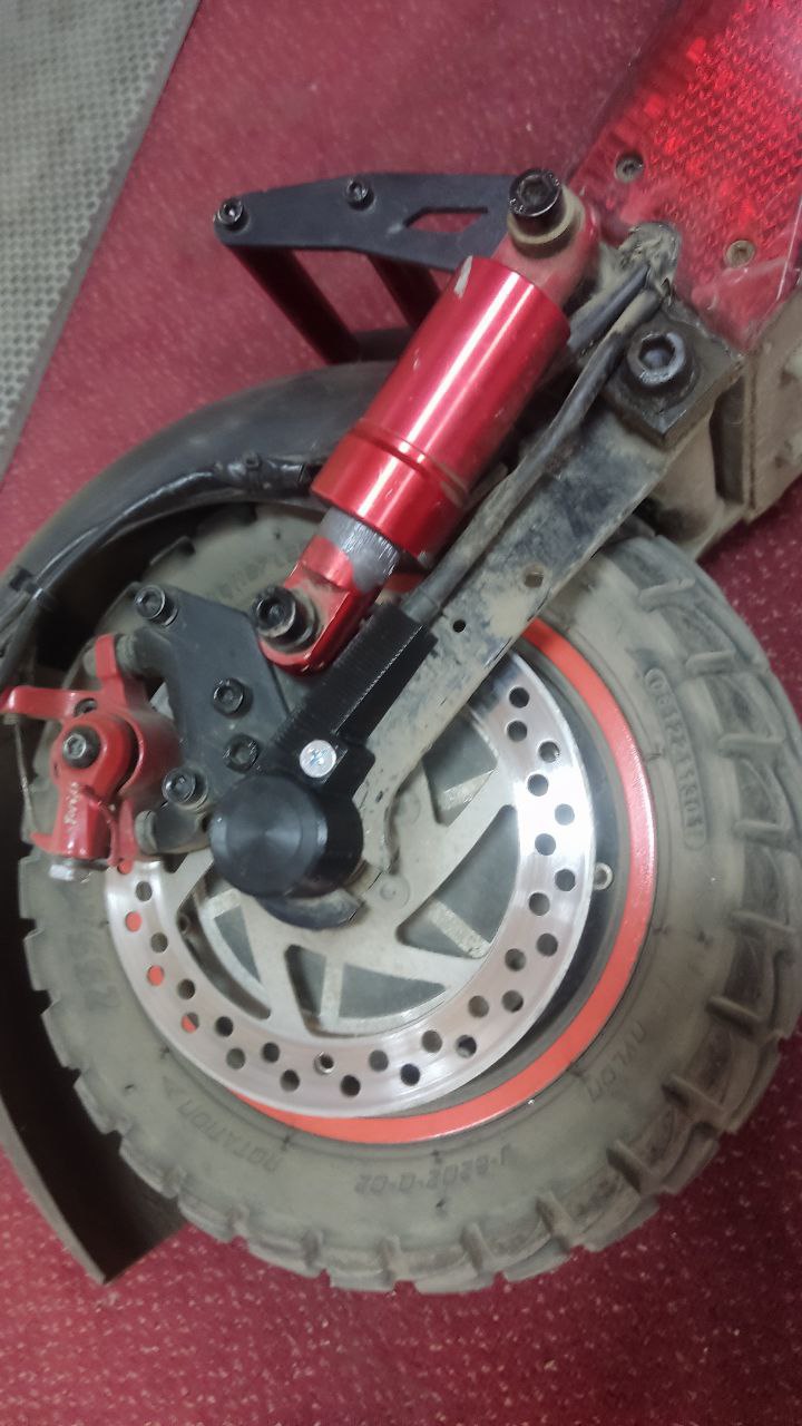 Kugoo M4 Pro 2022 için kablo koruyucu gövde (Plastik Aparattır!!!)