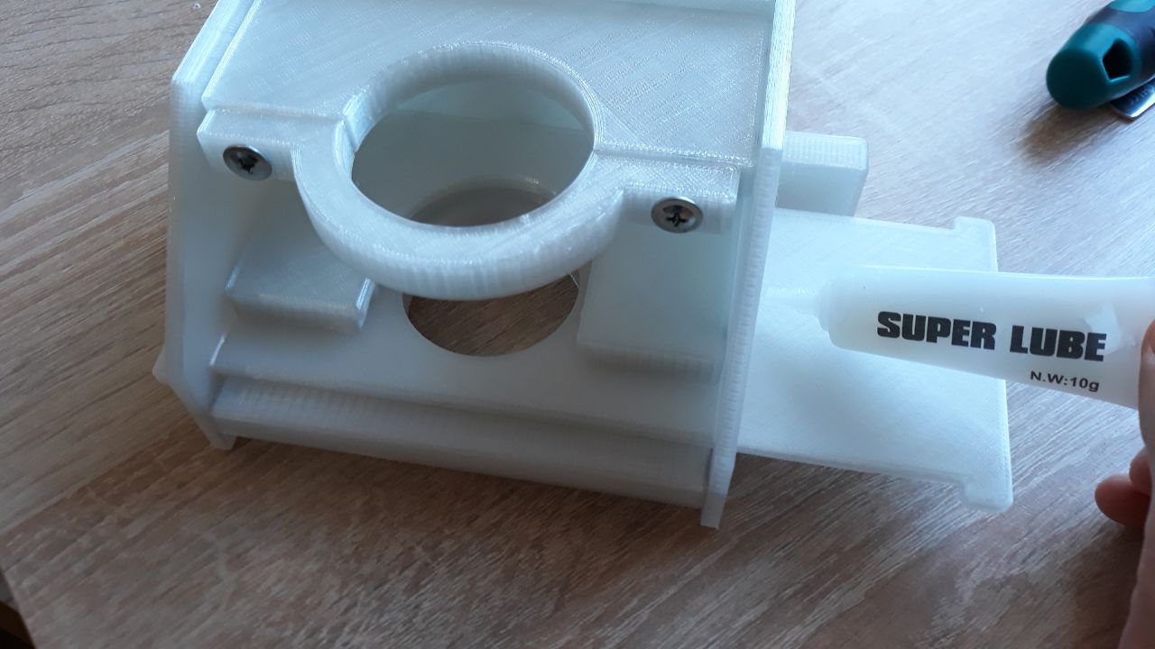 Balık besleyici (alabalık) versiyon 4 (Plastik Aparattır!!!)