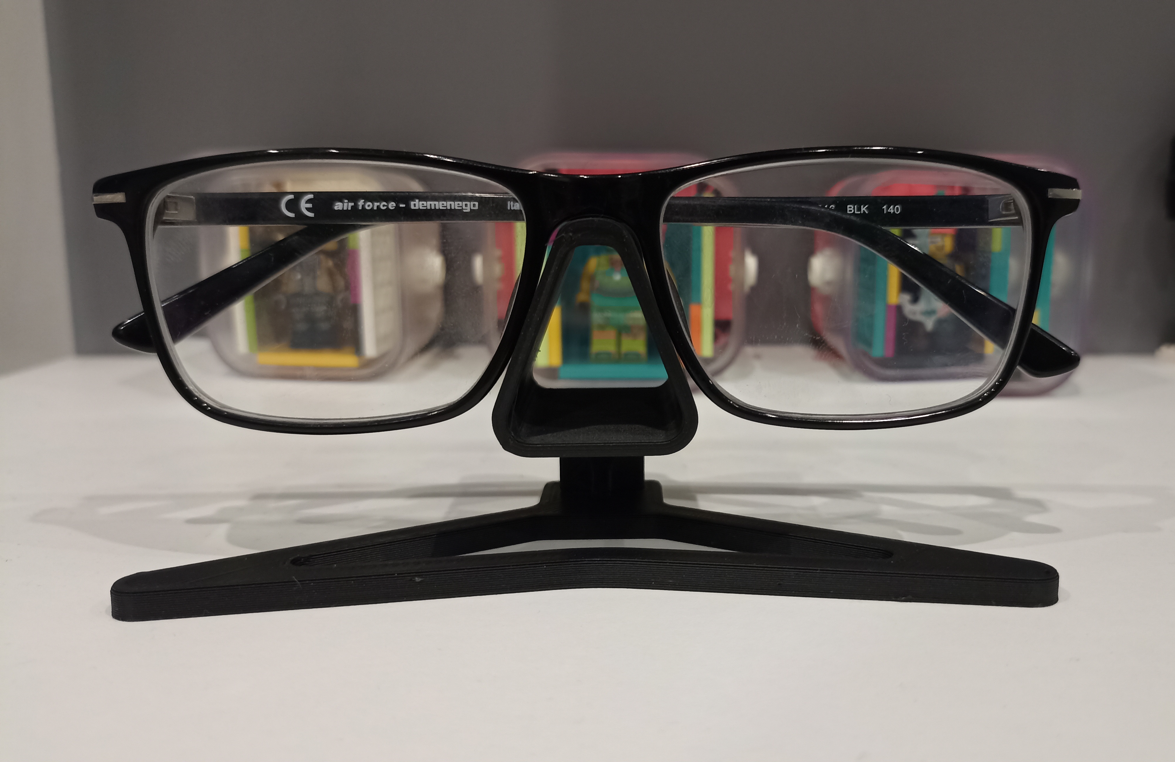 Gözlük masaları (Plastik Aparattır!!!)