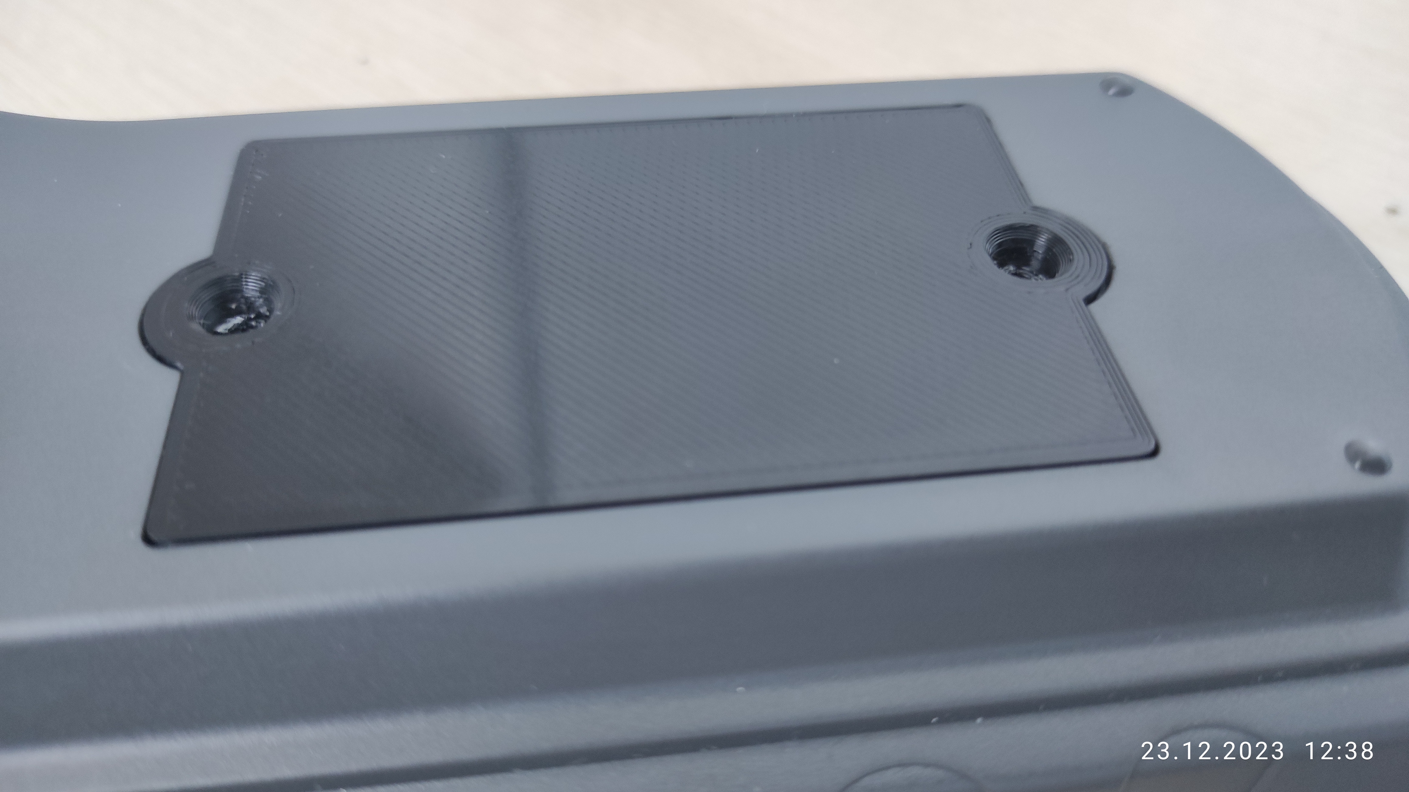 E7-22 pil kapağı kapağı (Plastik Aparattır!!!)