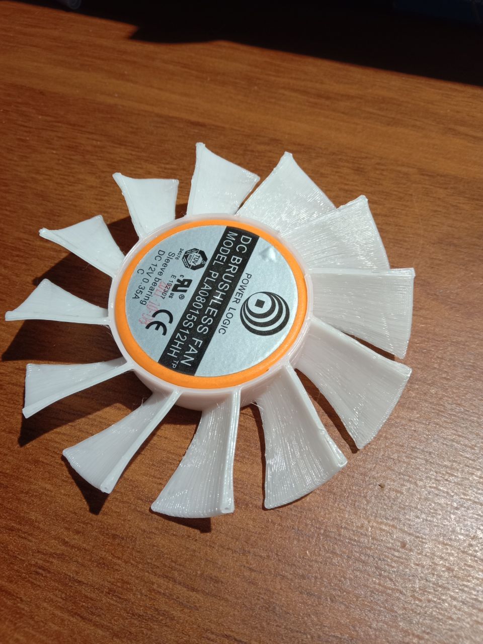 GTX550TI ekran kartı fanı (76mm). (Plastik Aparattır!!!)