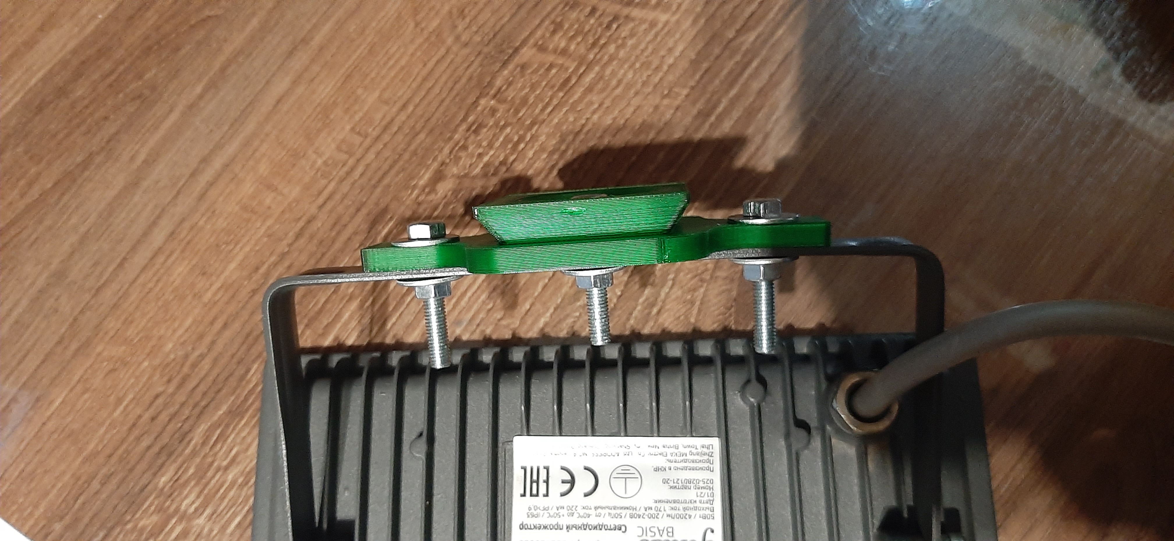 Tripod üzerindeki spot ışığı (hızlı serbest bırakma BH-6) (Plastik Aparattır!!!)