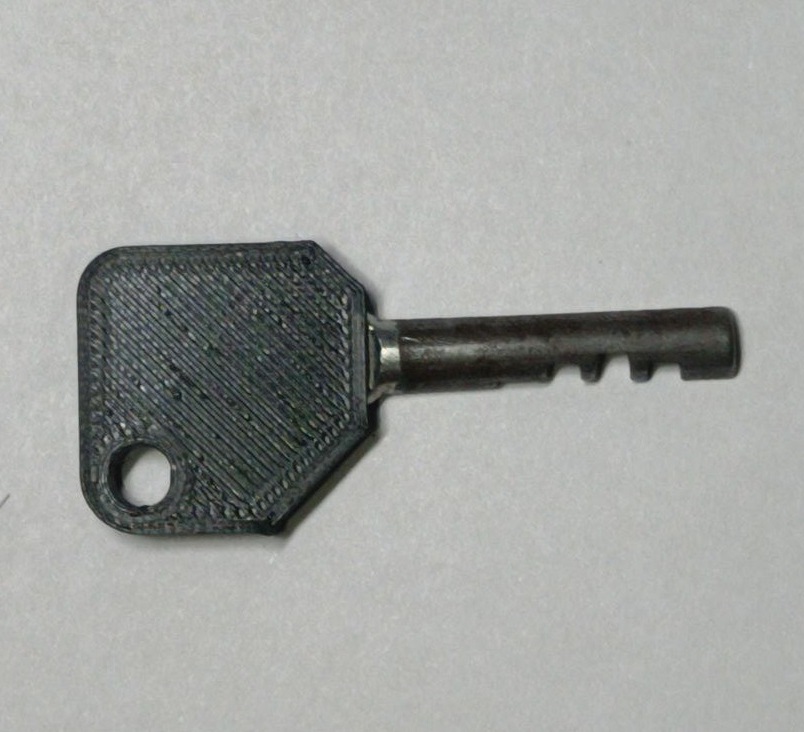 Anahtarı geri yüklemek için kulak (tutucu) (Plastik Aparattır!!!)