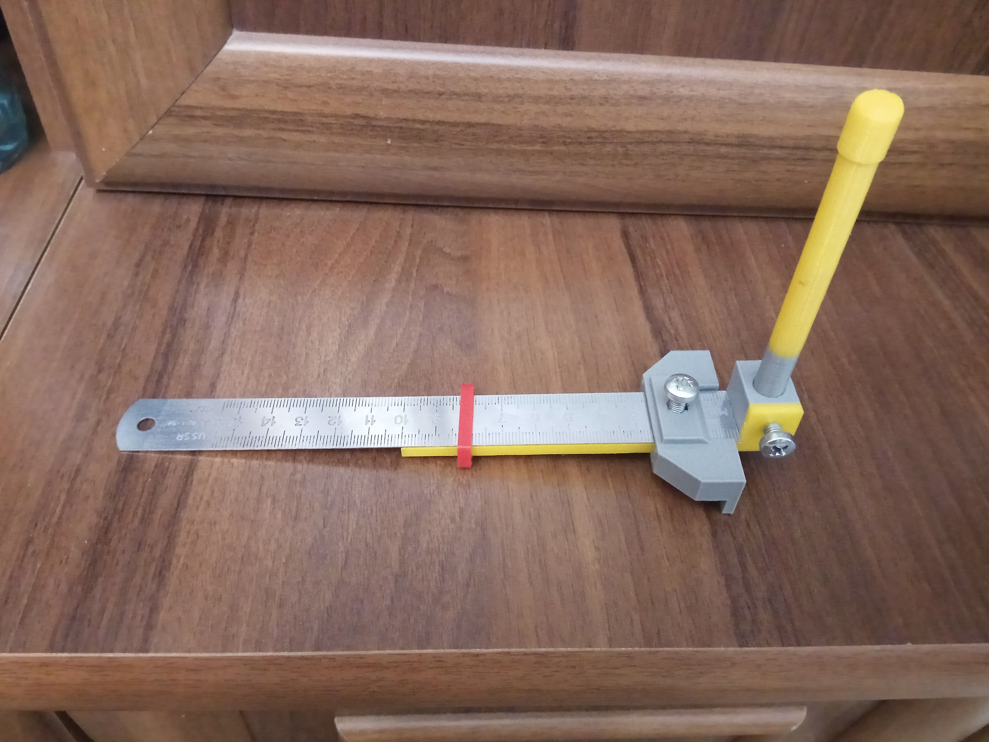 Tükürük (Plastik Aparattır!!!) Tükürük (Plastik Aparattır!!!)