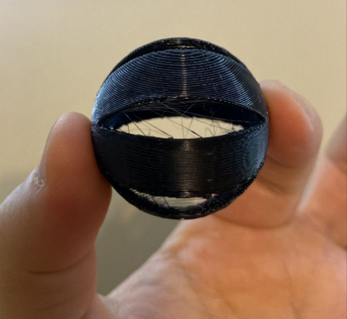 Bir kedi için bir oyuncak (Plastik Aparattır!!!)