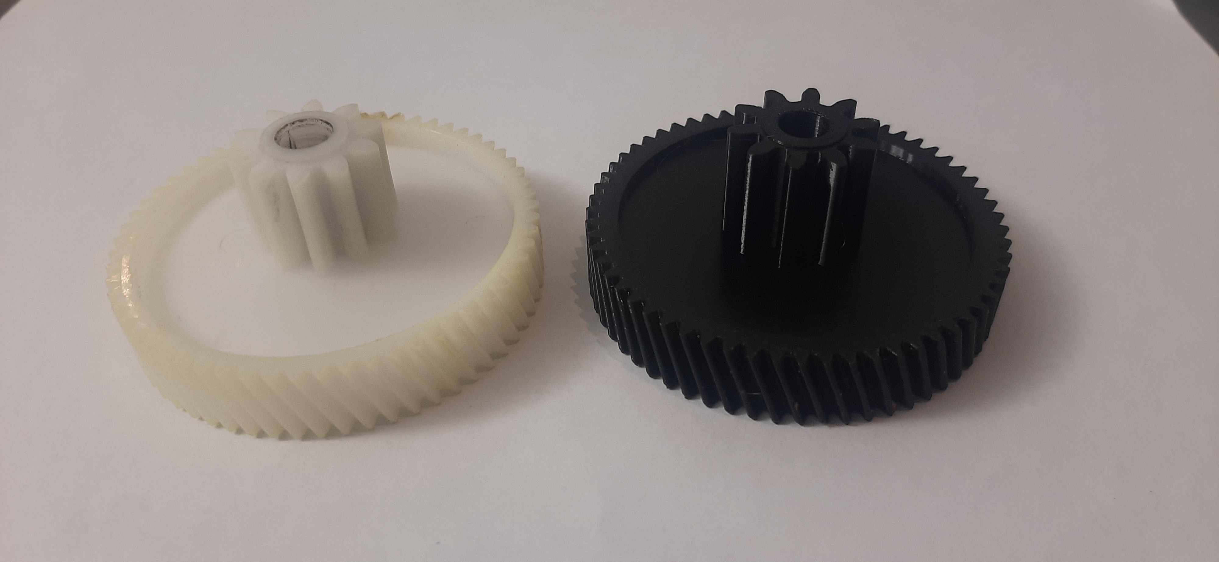 Et öğütücü için dişli 61 diş x 10 -Tozub (68mm x 23mm x 31mm) (Plastik Aparattır!!!)